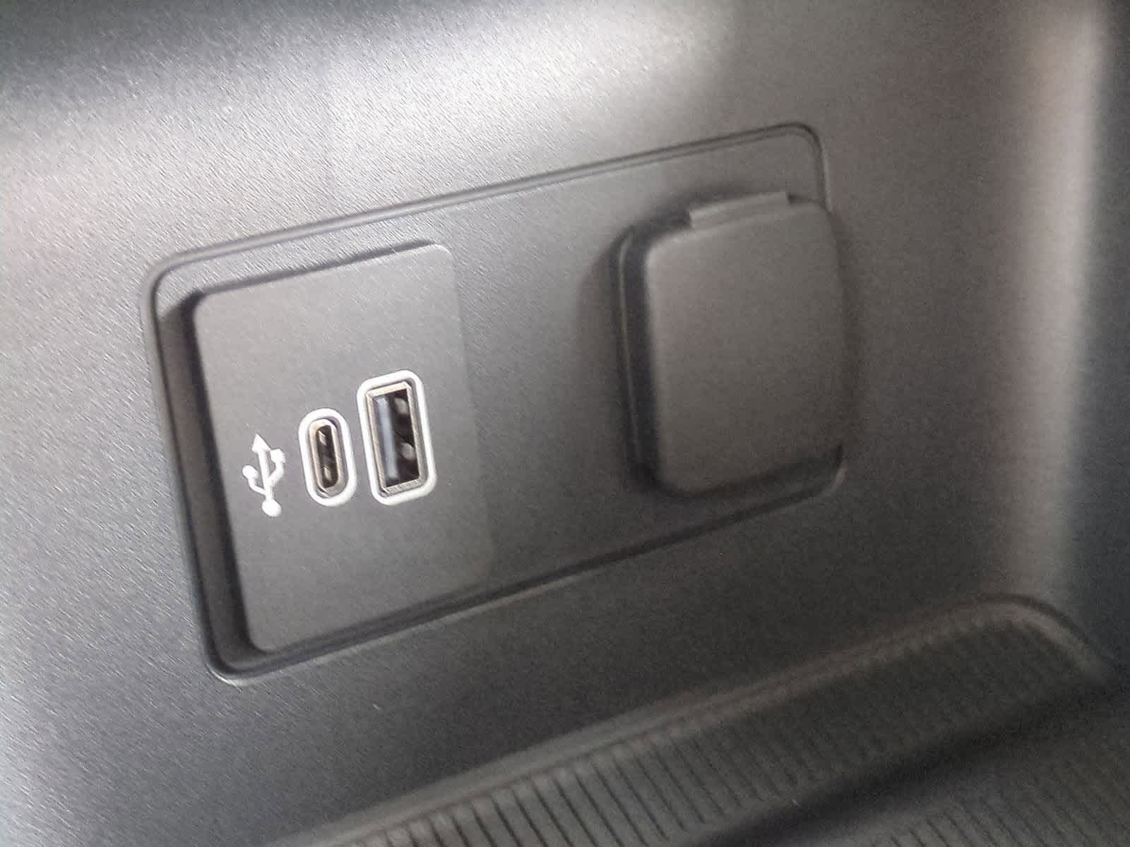 Thumbnail: 2026 Ford Explorer - 31