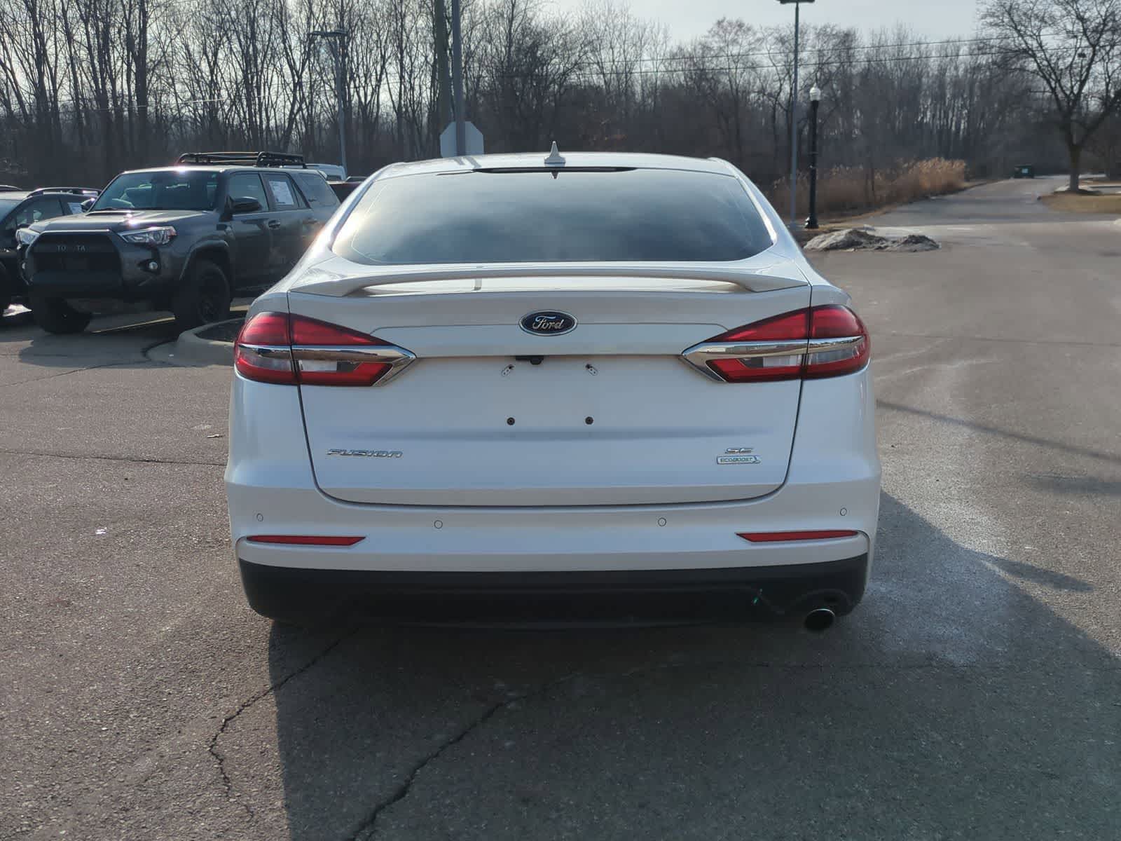 Thumbnail: 2020 Ford Fusion - 7