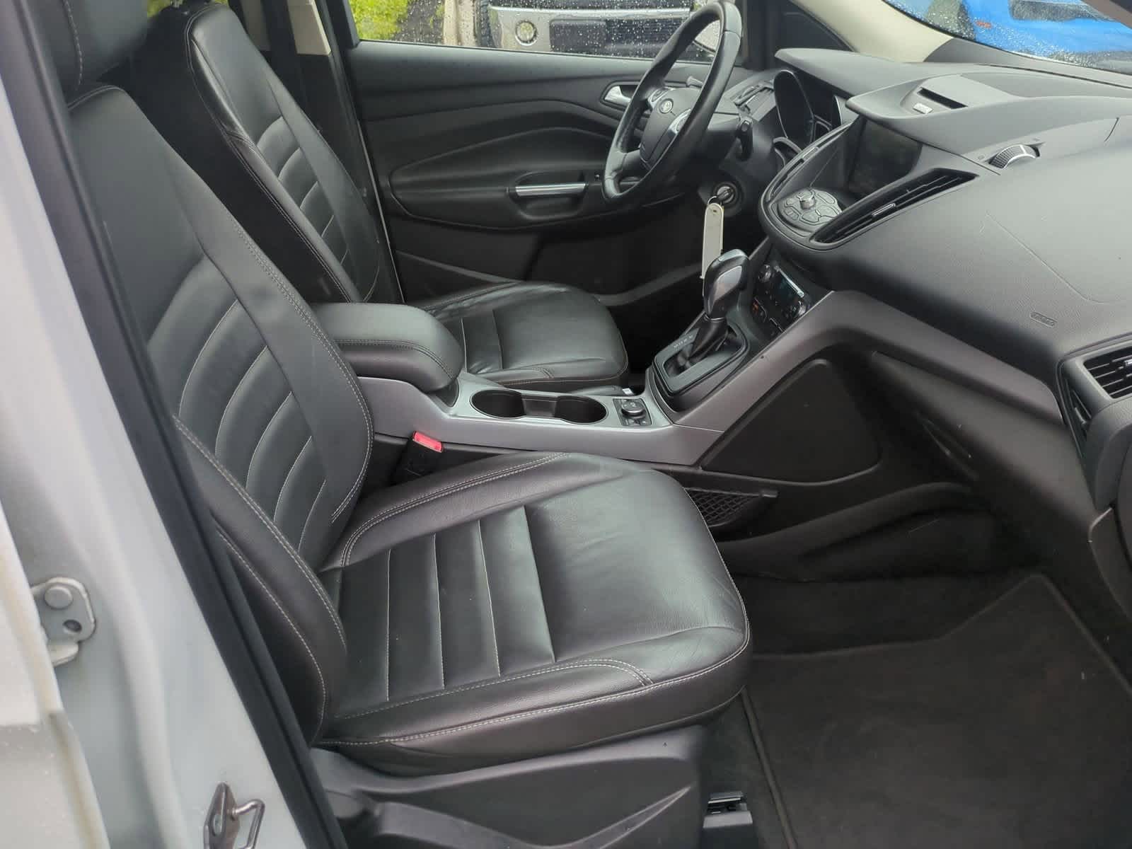 Thumbnail: 2015 Ford Escape - 21