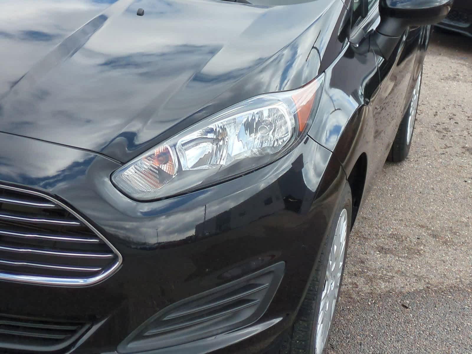 Thumbnail: 2016 Ford Fiesta - 11