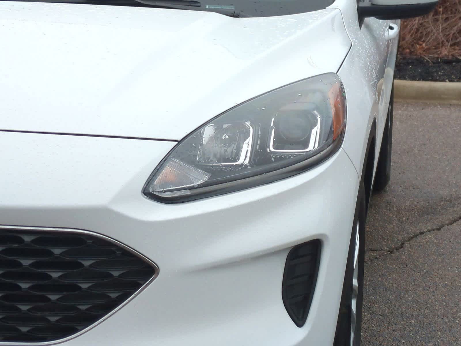 Thumbnail: 2021 Ford Escape - 11