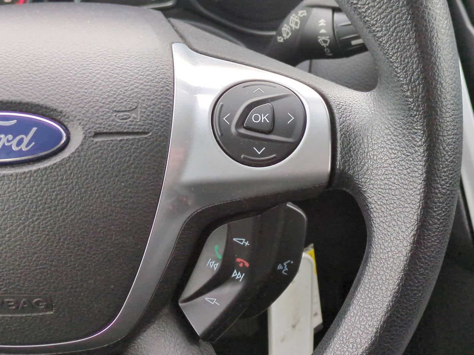 Thumbnail: 2013 Ford Focus - 24