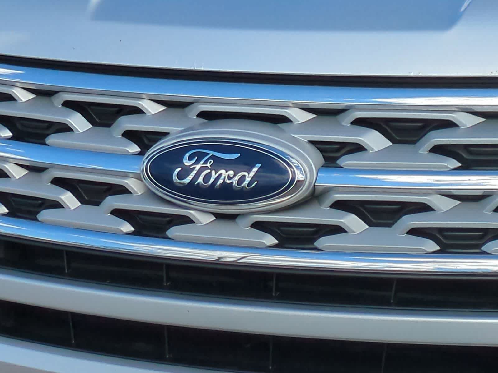 Thumbnail: 2019 Ford Explorer - 12