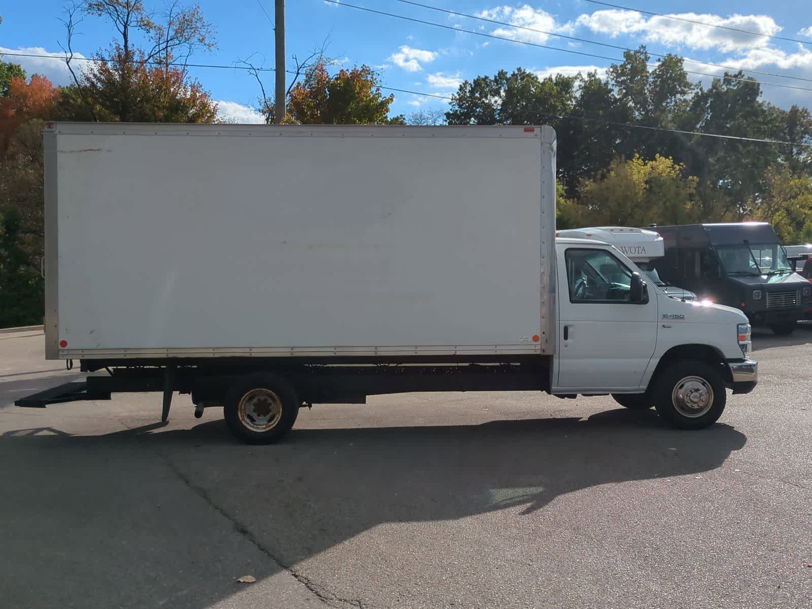 Thumbnail: 2016 Ford Econoline - 9