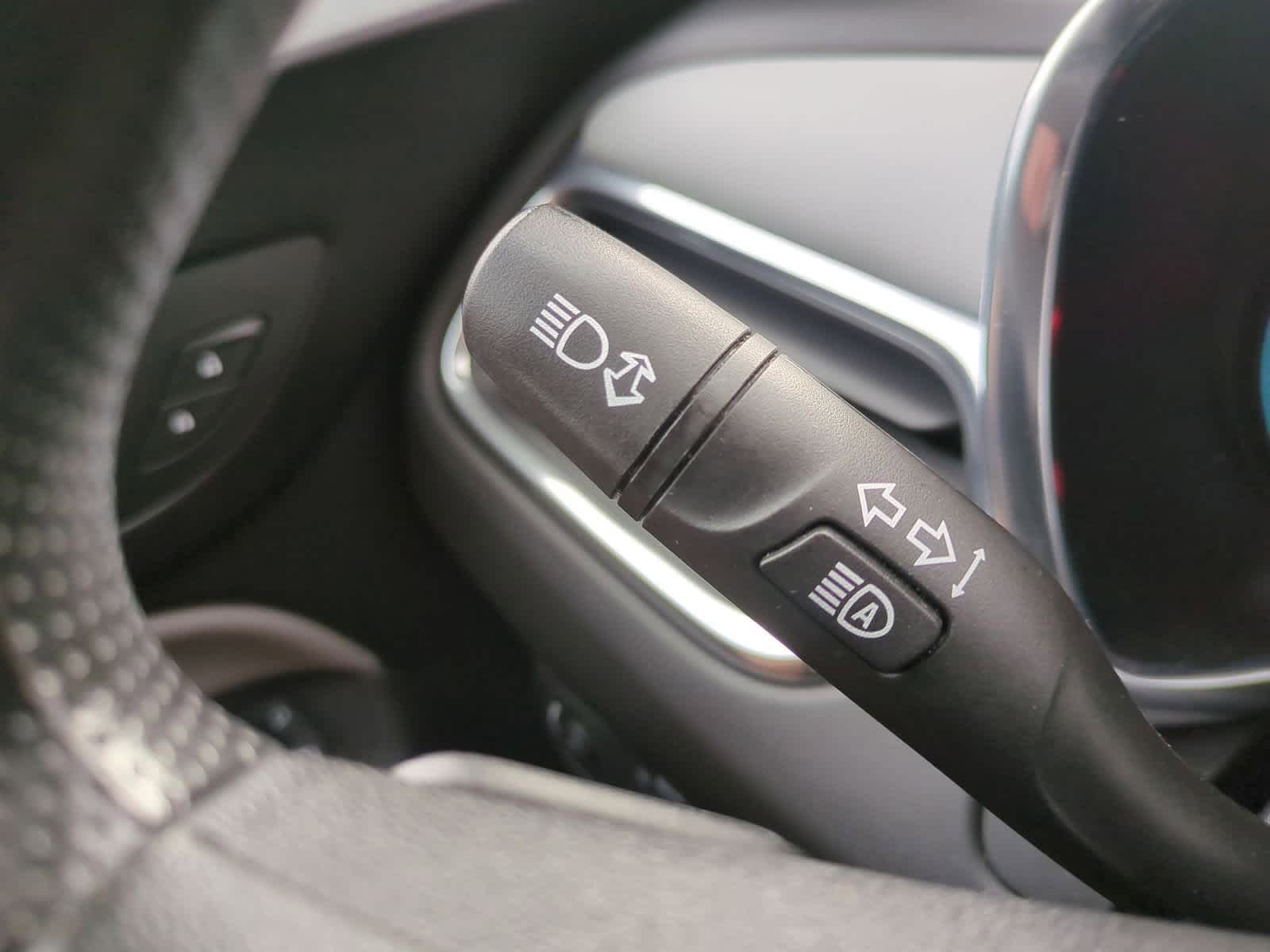 Thumbnail: 2020 Chevrolet Equinox - 26