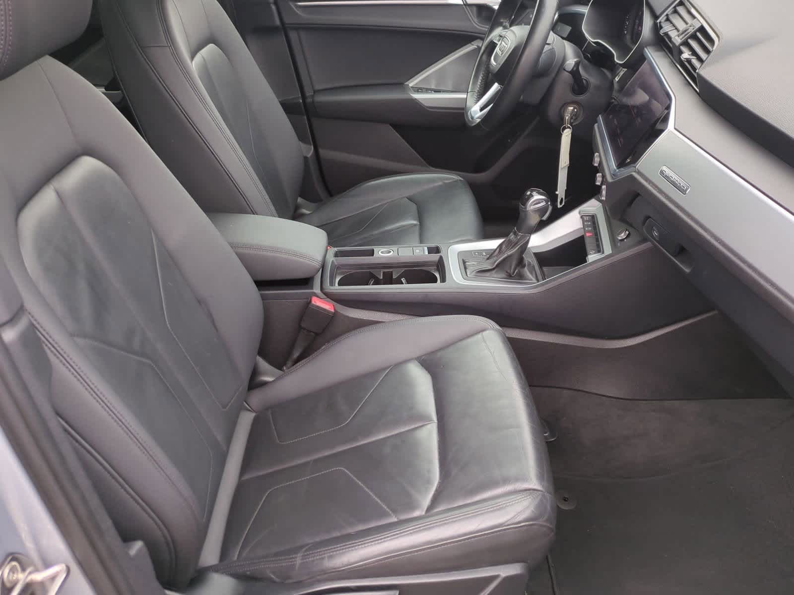 Thumbnail: 2020 Audi Q3 - 23