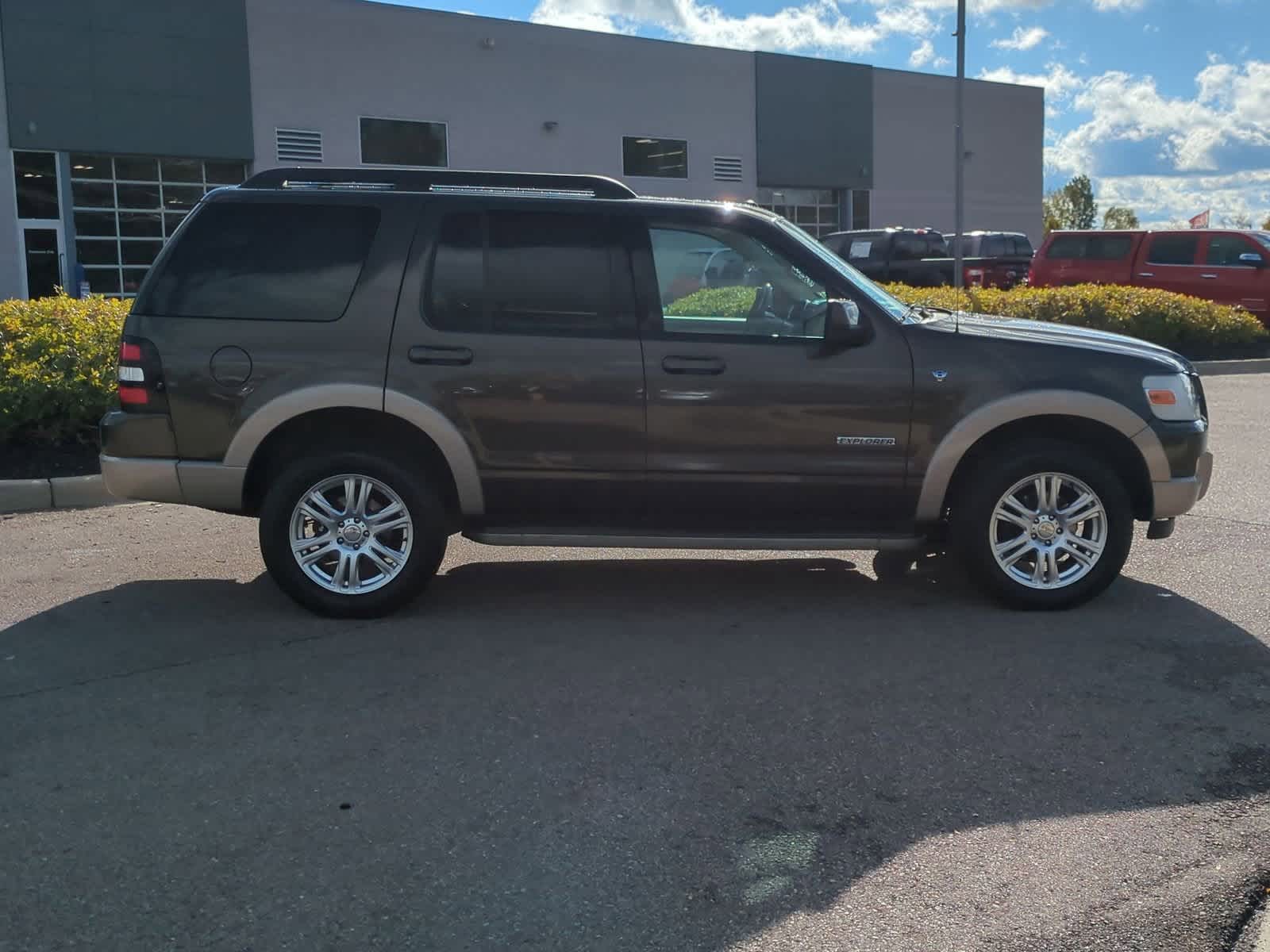 Thumbnail: 2008 Ford Explorer - 8