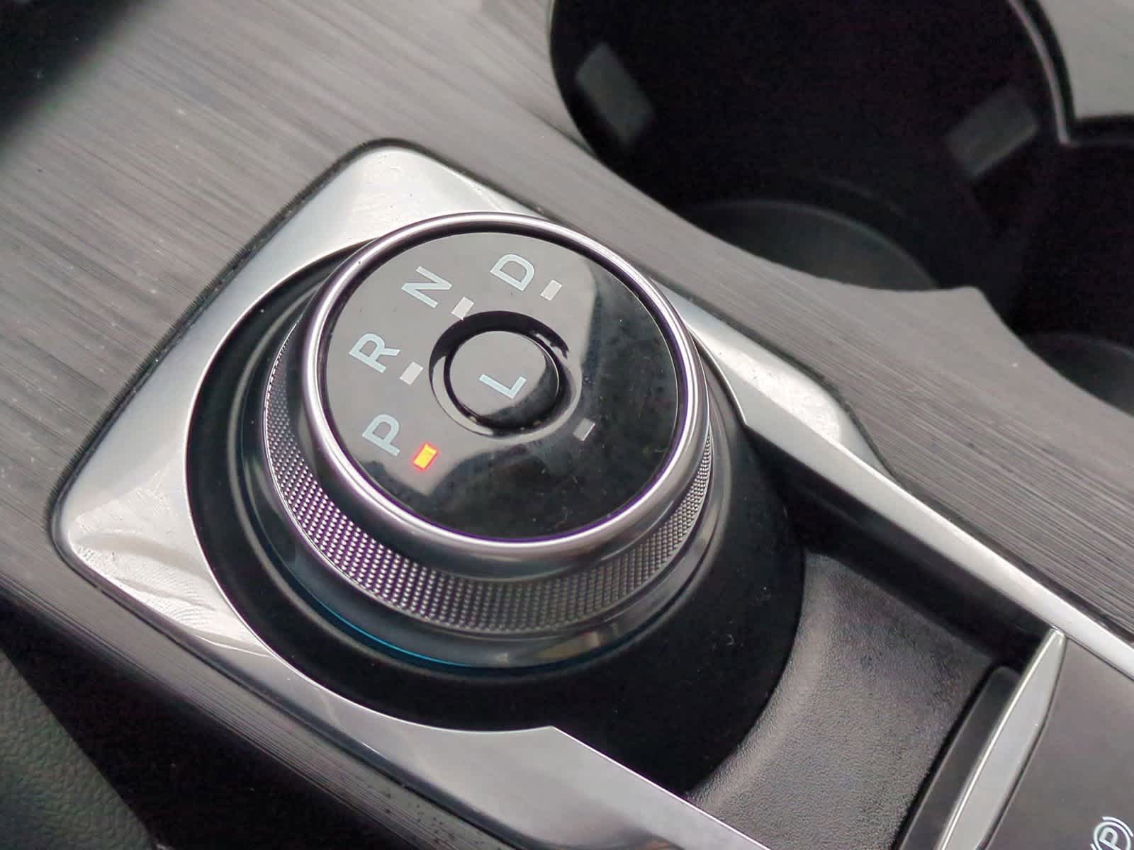 Thumbnail: 2023 Ford Escape - 32