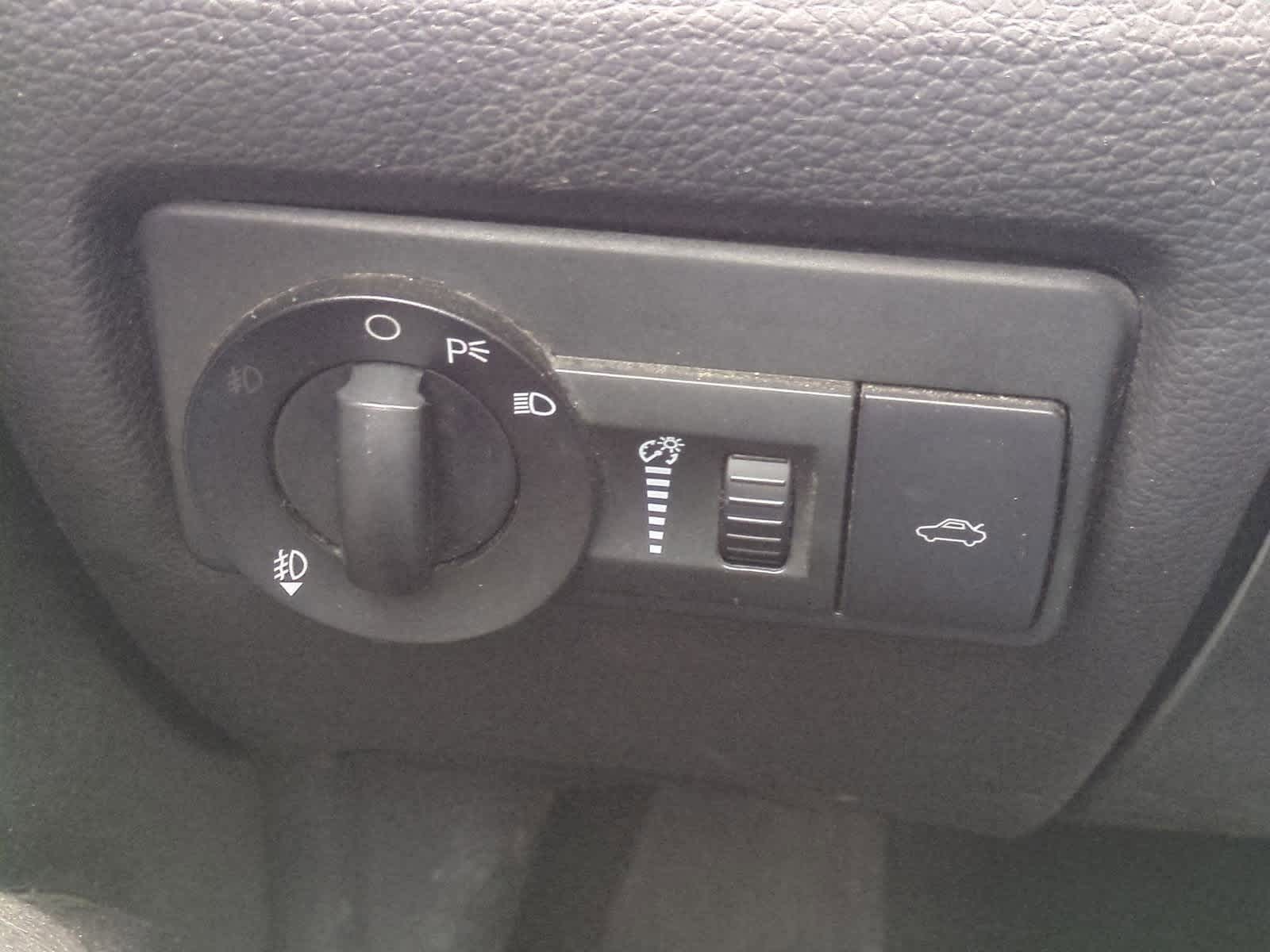 Thumbnail: 2006 Ford Fusion - 28