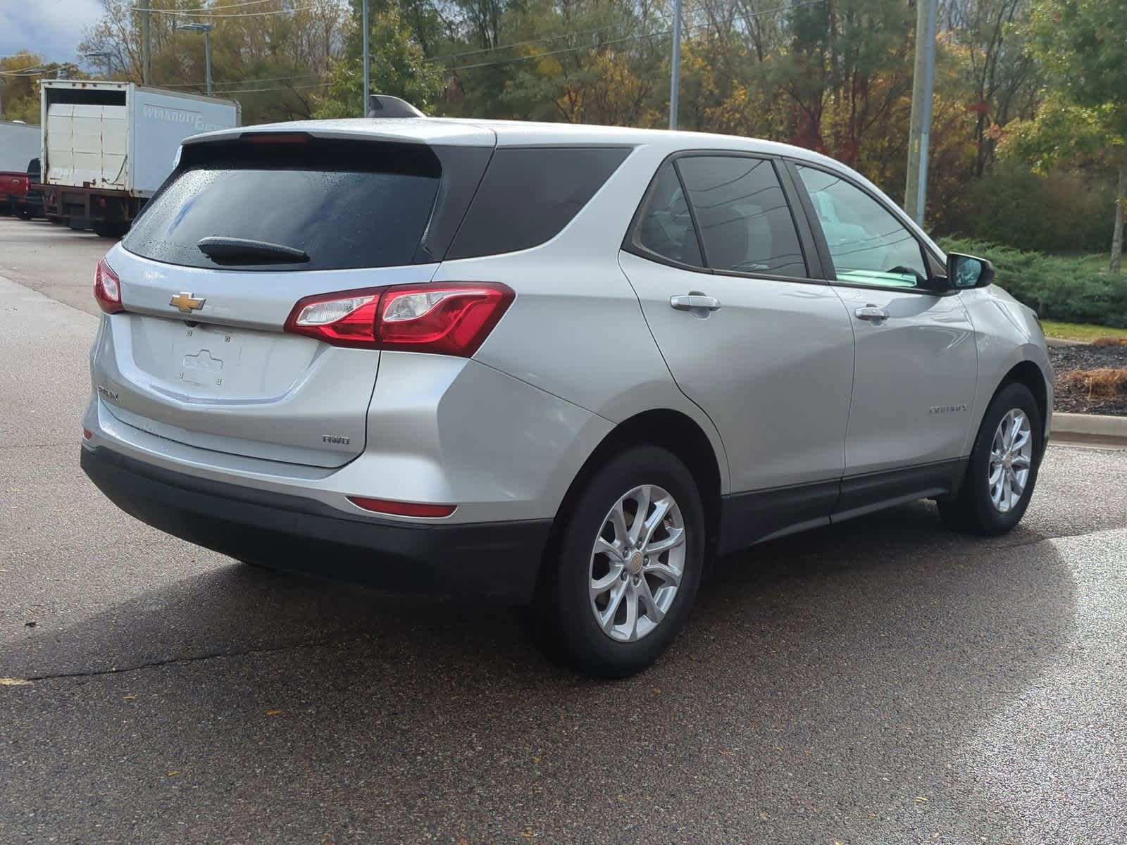 Thumbnail: 2020 Chevrolet Equinox - 8