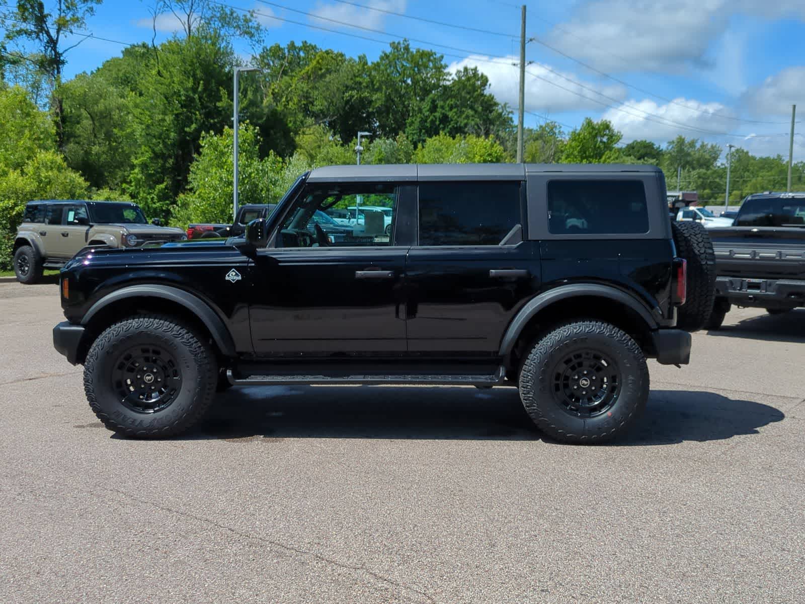 Thumbnail: 2026 Ford Bronco - 5