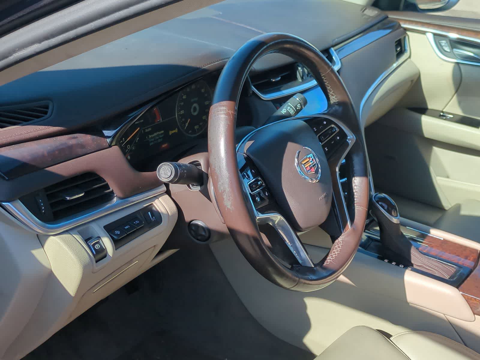 Thumbnail: 2013 Cadillac XTS - 10