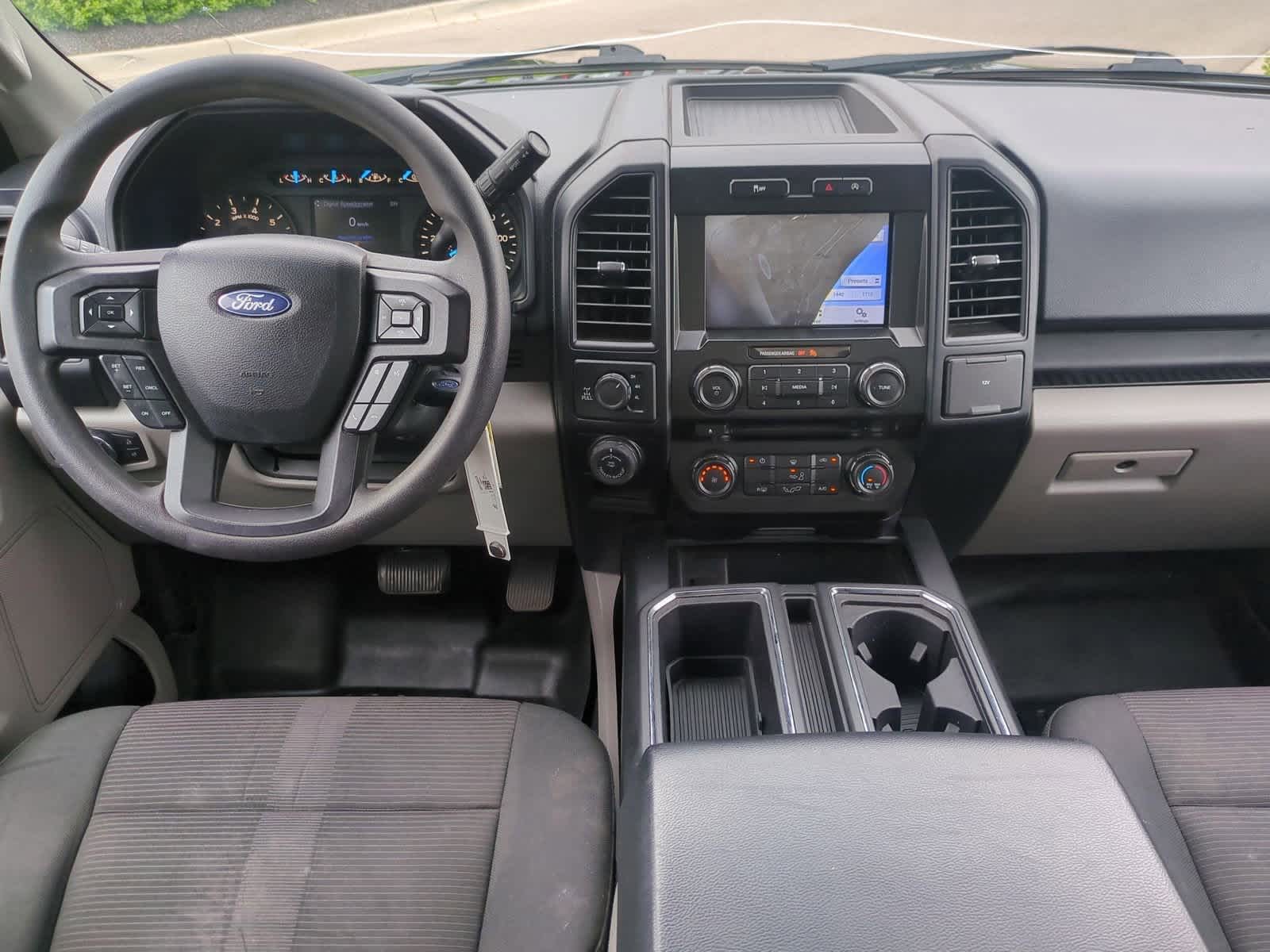 Thumbnail: 2017 Ford F-150 - 15