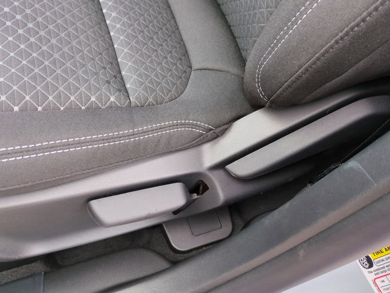 2025 Ford Escape Active 17