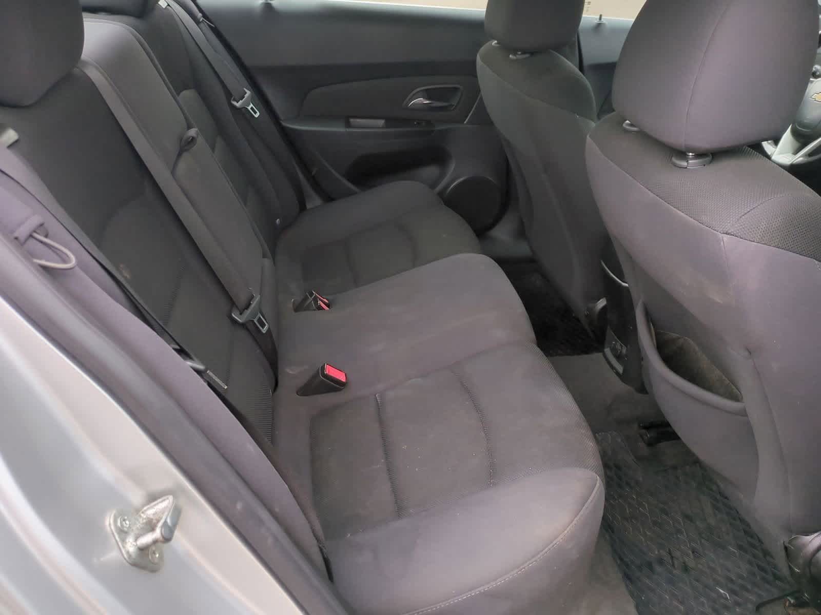 Thumbnail: 2013 Chevrolet Cruze - 20