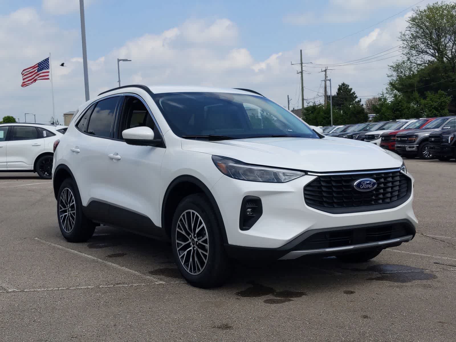 Thumbnail: 2024 Ford Escape - 2