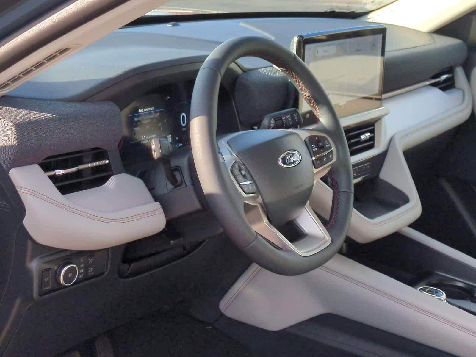 Thumbnail: 2026 Ford Explorer - 10