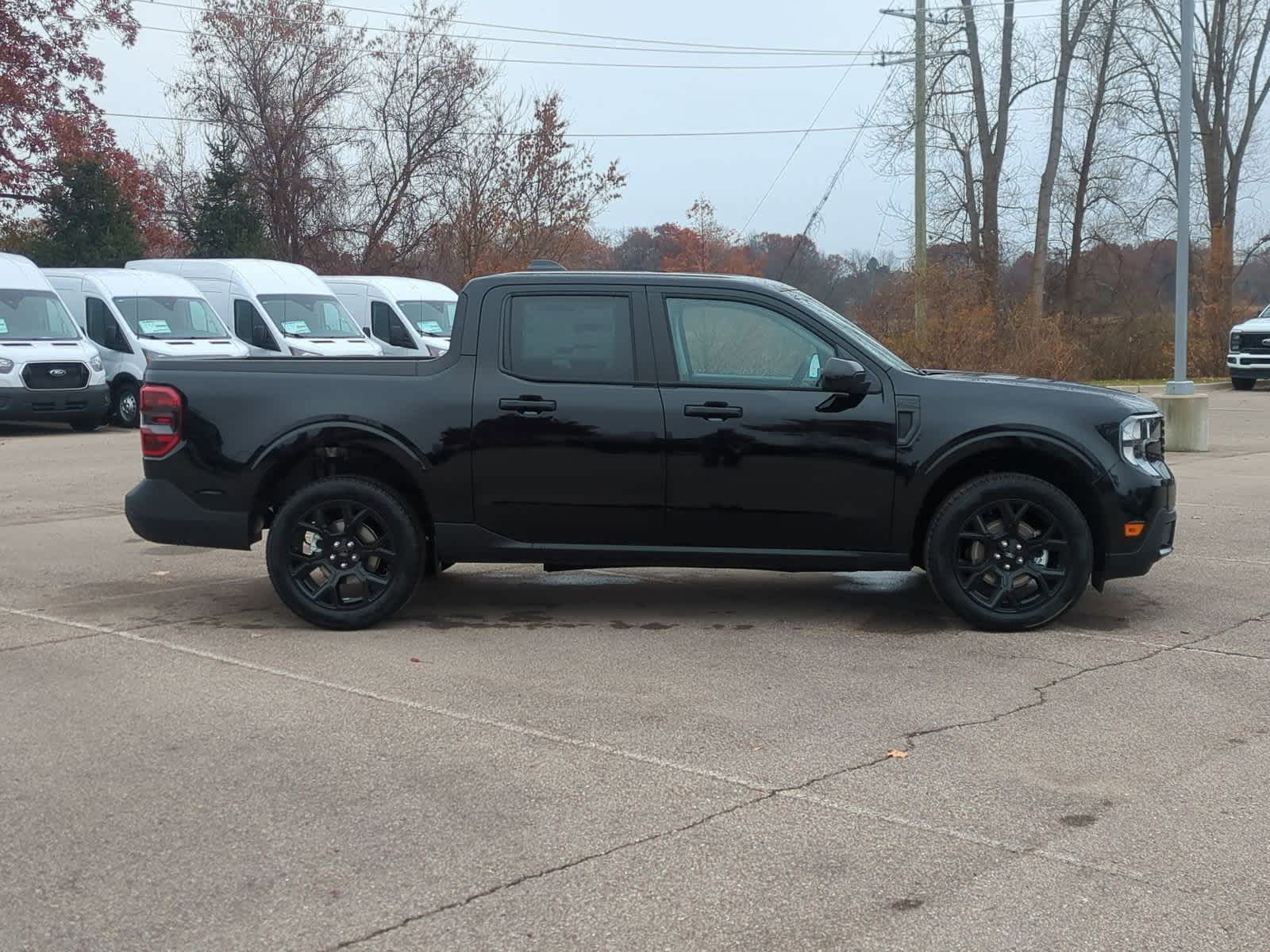 Thumbnail: 2025 Ford Maverick - 9