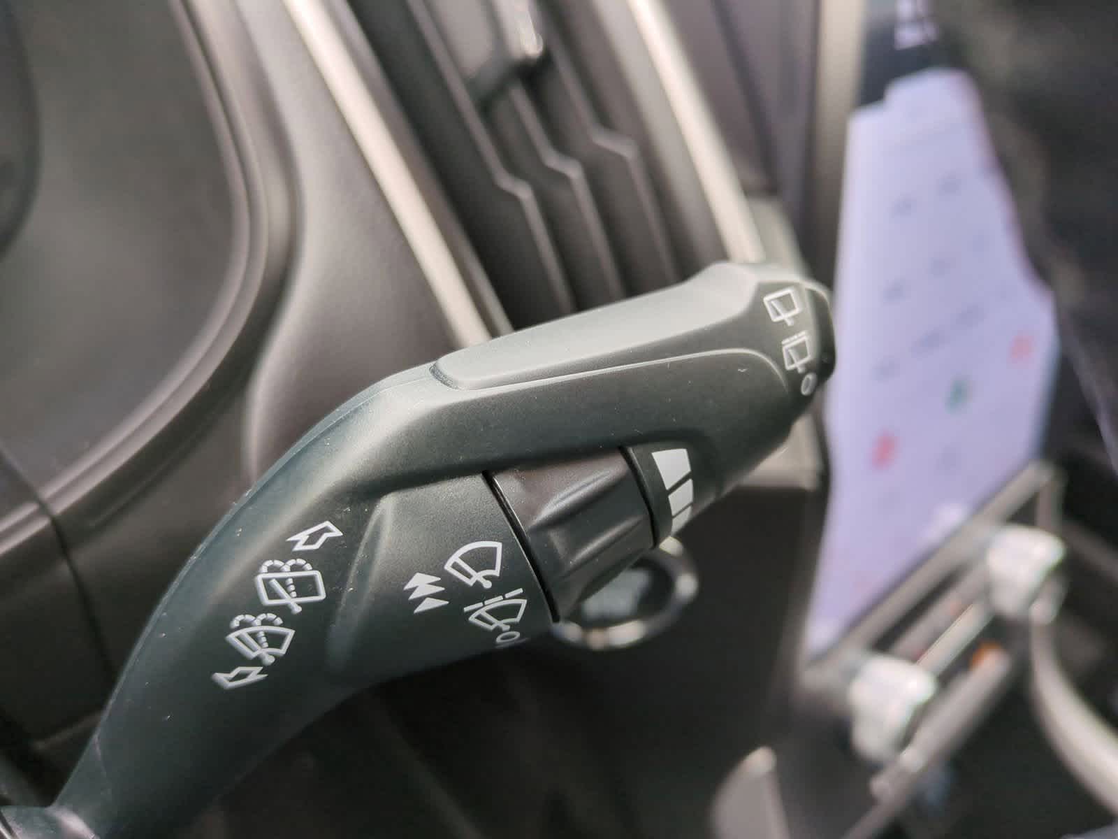 Thumbnail: 2024 Ford Edge - 25