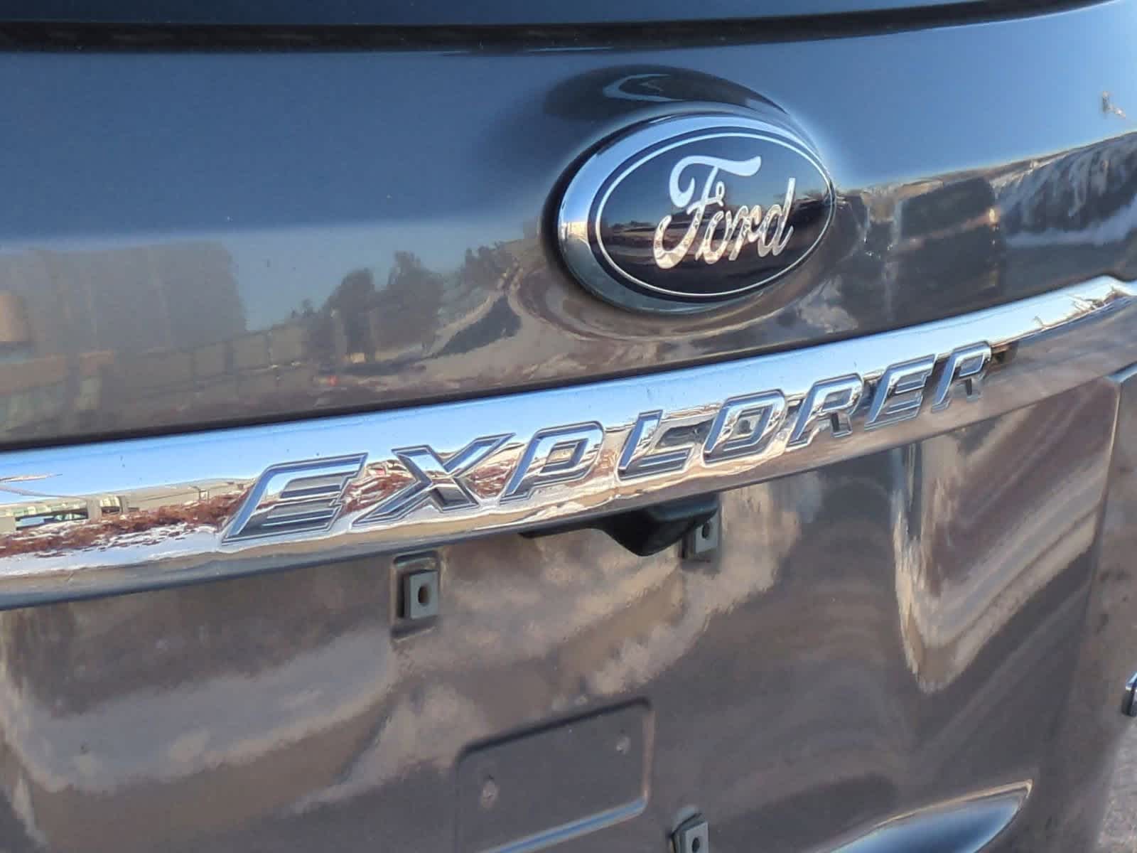 Thumbnail: 2013 Ford Explorer - 13
