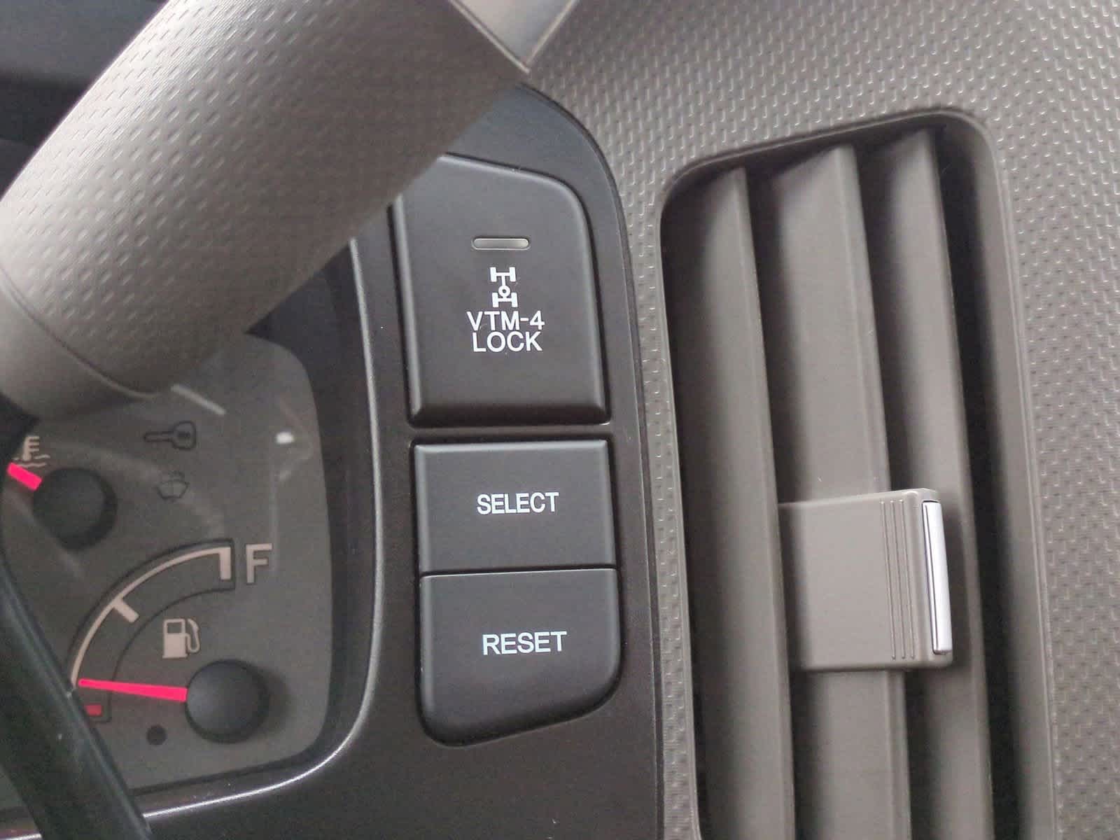 Thumbnail: 2008 Honda Ridgeline - 29