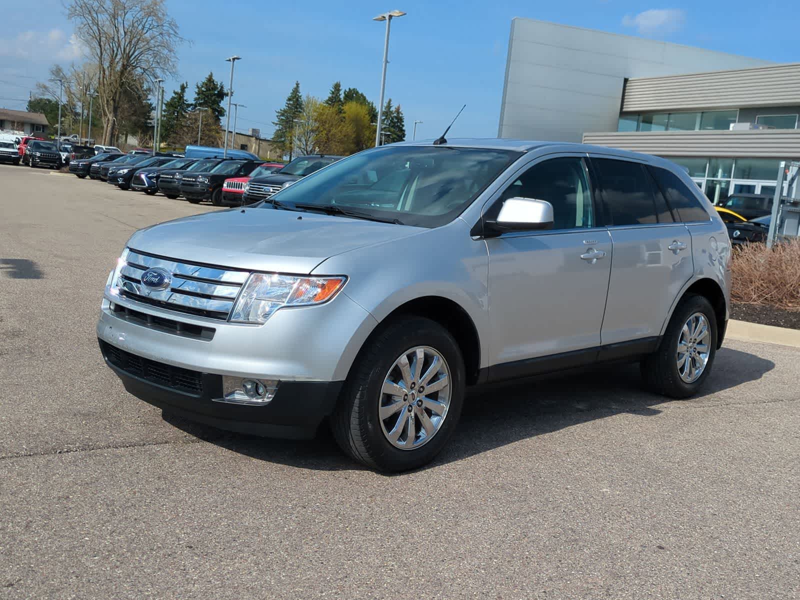 Thumbnail: 2010 Ford Edge - 4