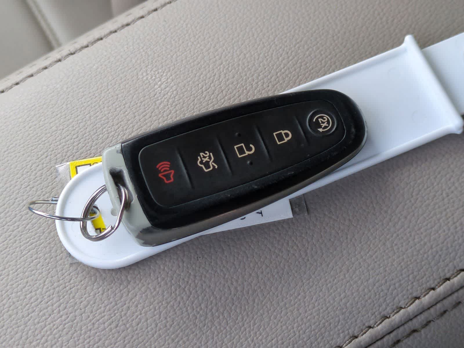 Thumbnail: 2019 Ford Escape - 34