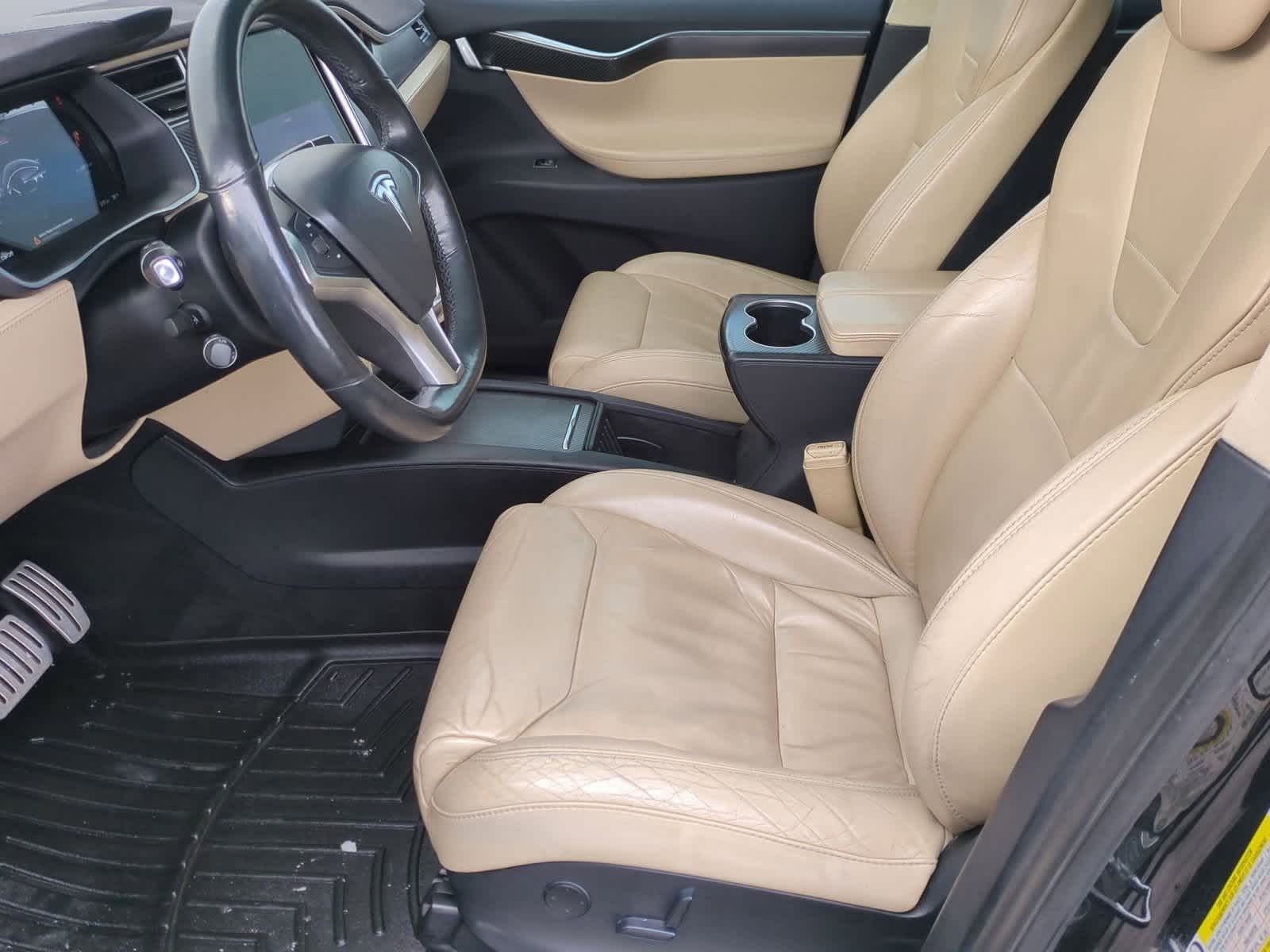 Thumbnail: 2017 Tesla Model X - 16