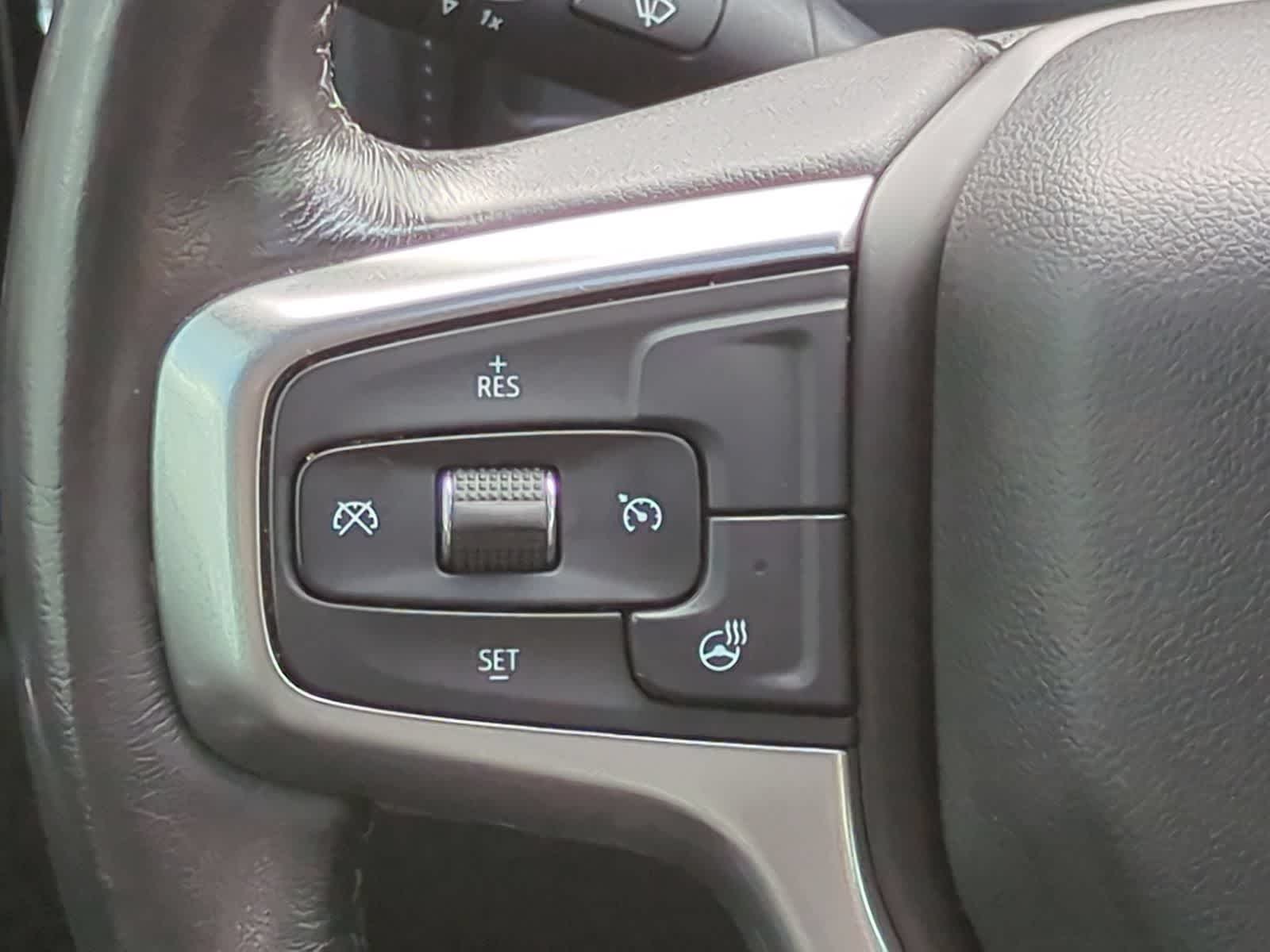 Thumbnail: 2020 Chevrolet Silverado 1500 - 24
