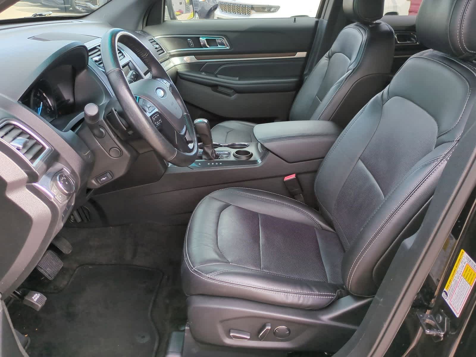Thumbnail: 2017 Ford Explorer - 16