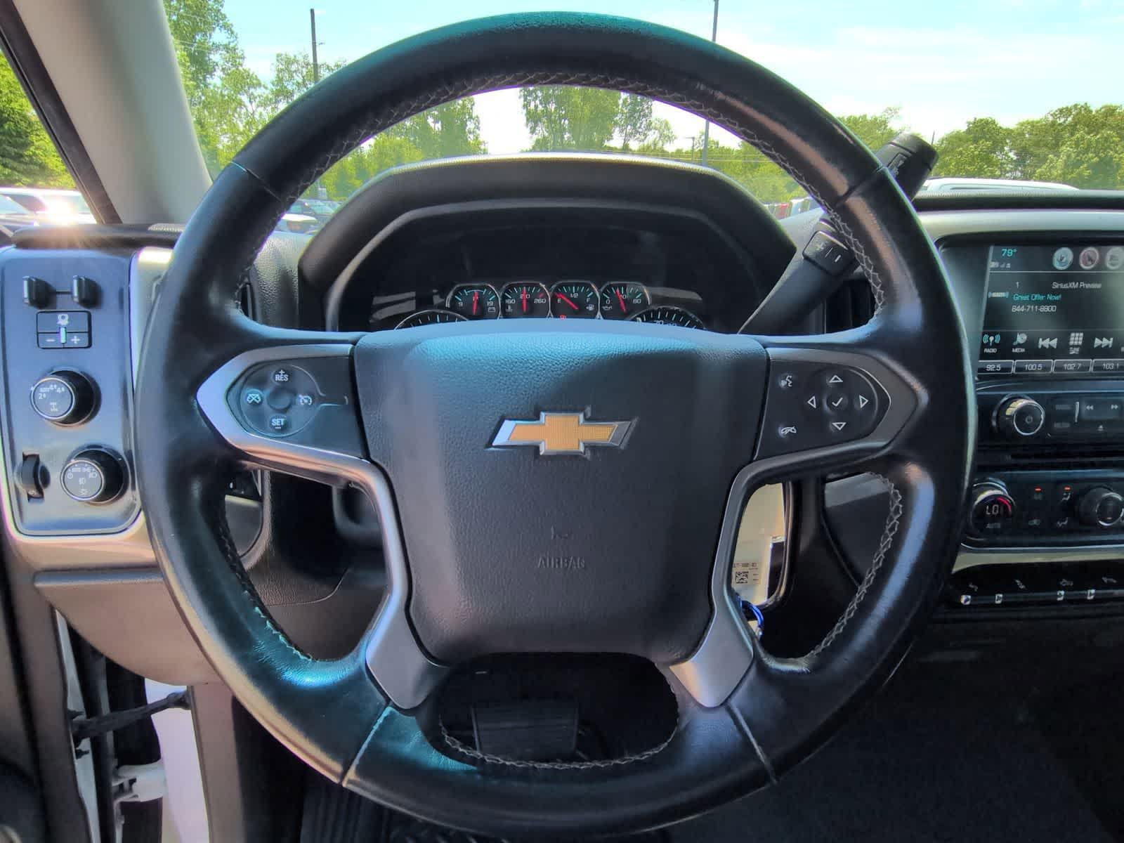 Thumbnail: 2018 Chevrolet Silverado 1500 - 22