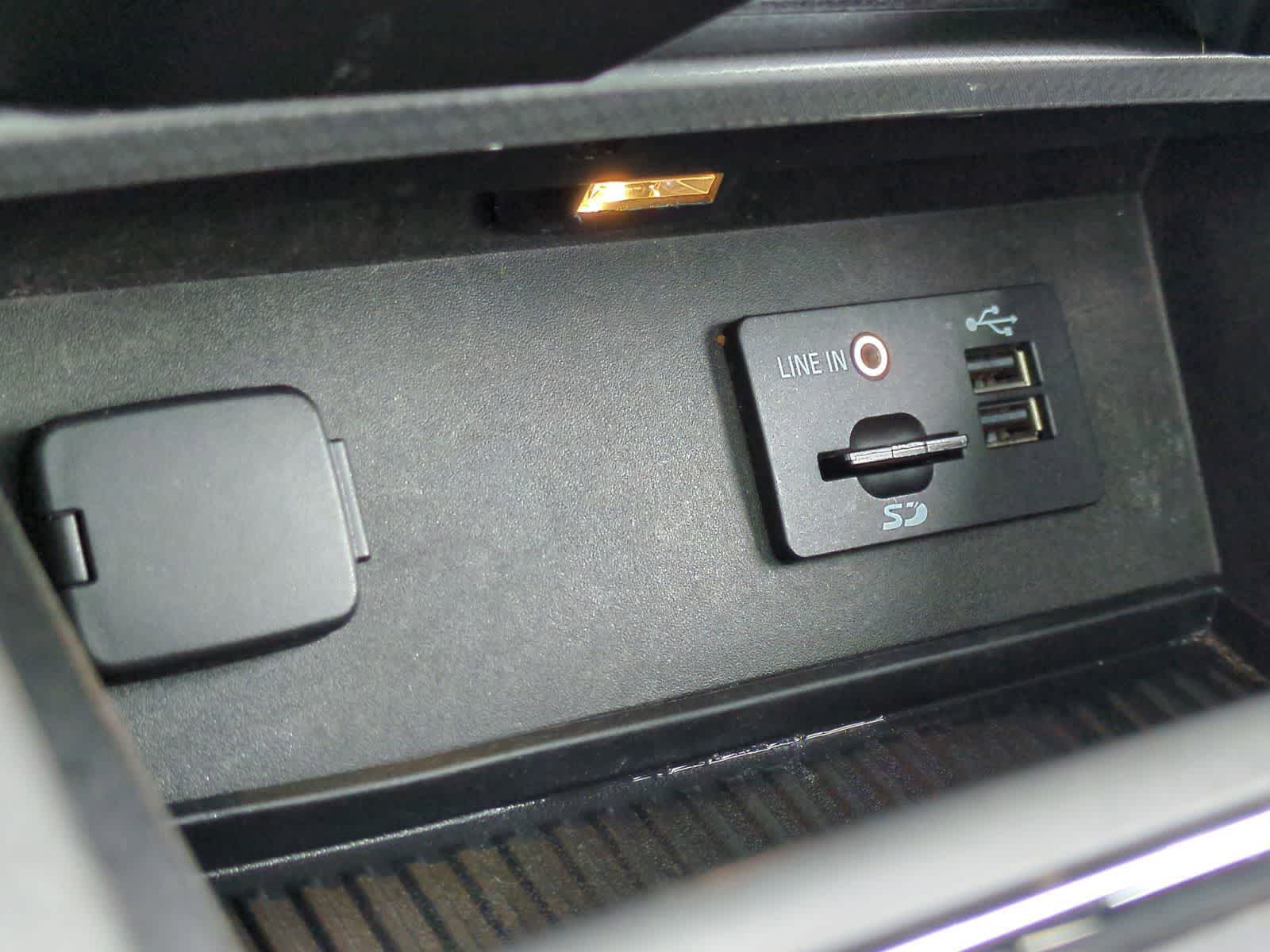 Thumbnail: 2015 Ford F-150 - 32