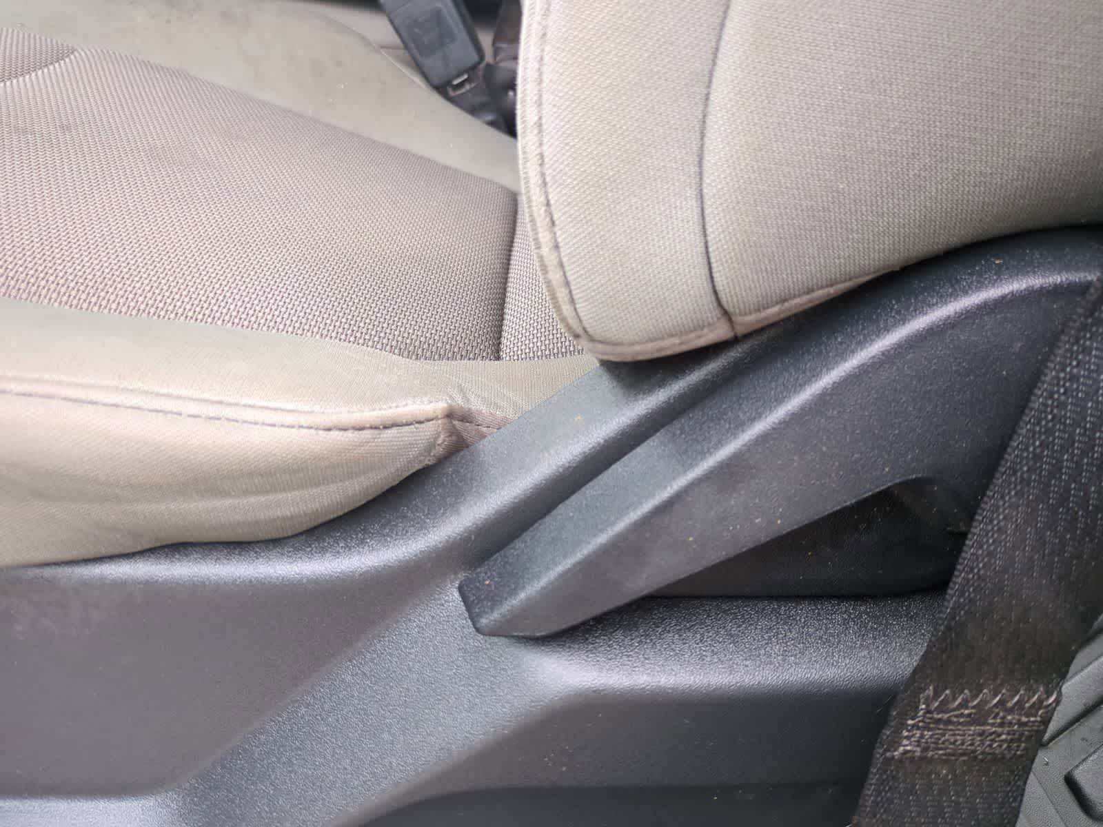 Thumbnail: 2022 Ford Econoline - 17