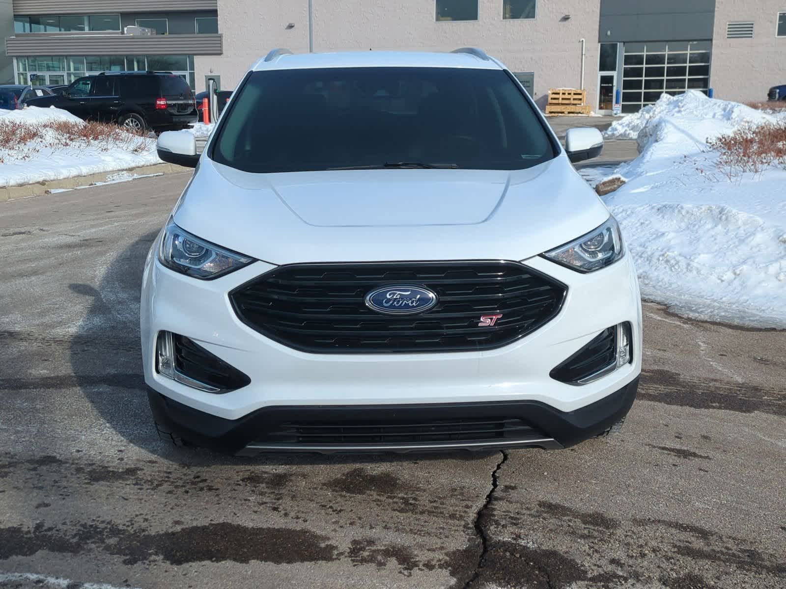 Thumbnail: 2020 Ford Edge - 3
