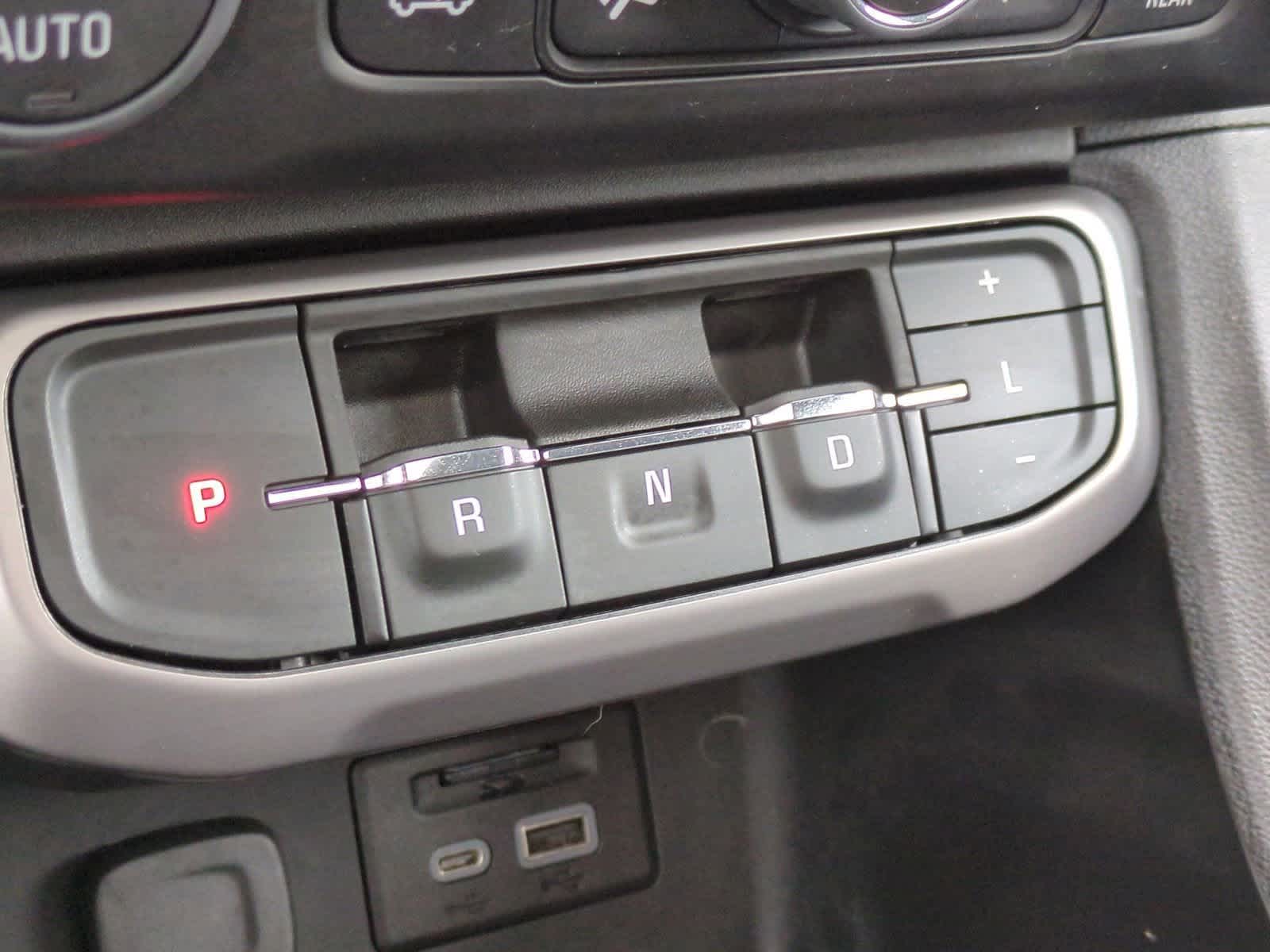 Thumbnail: 2023 GMC Acadia - 36