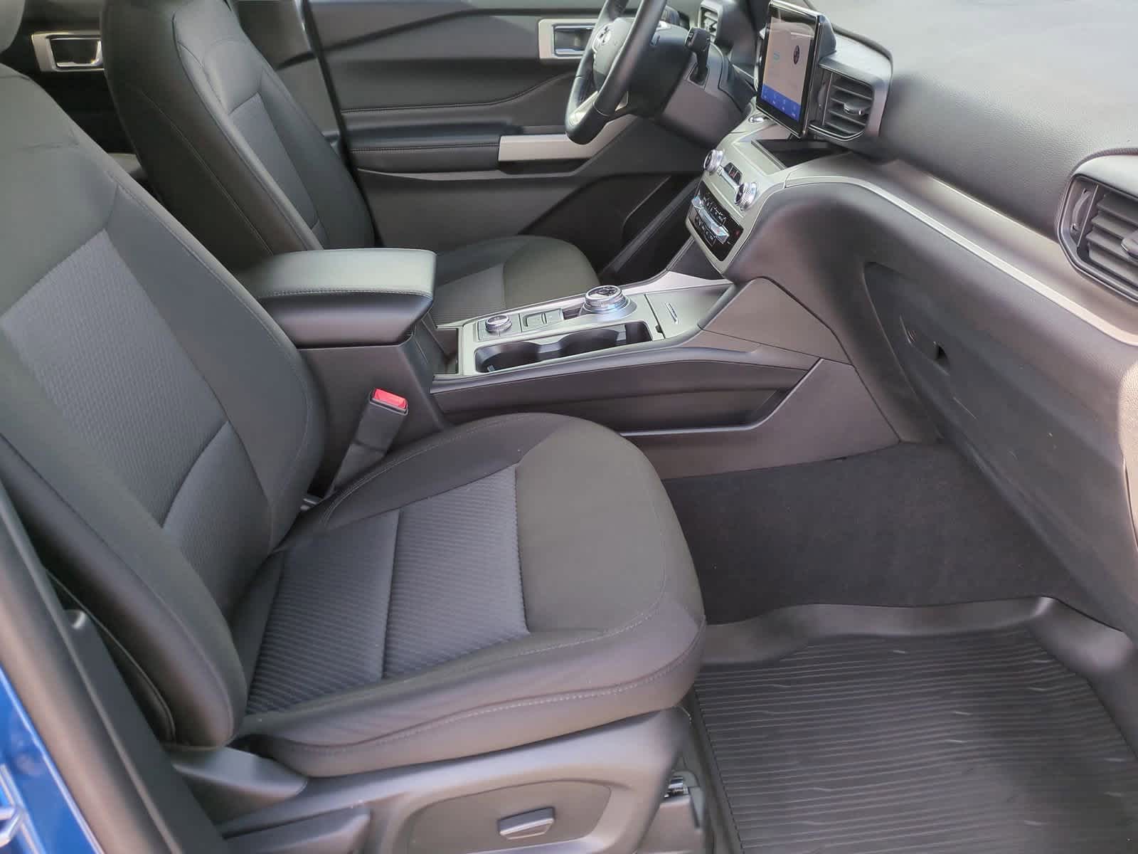 Thumbnail: 2023 Ford Explorer - 23