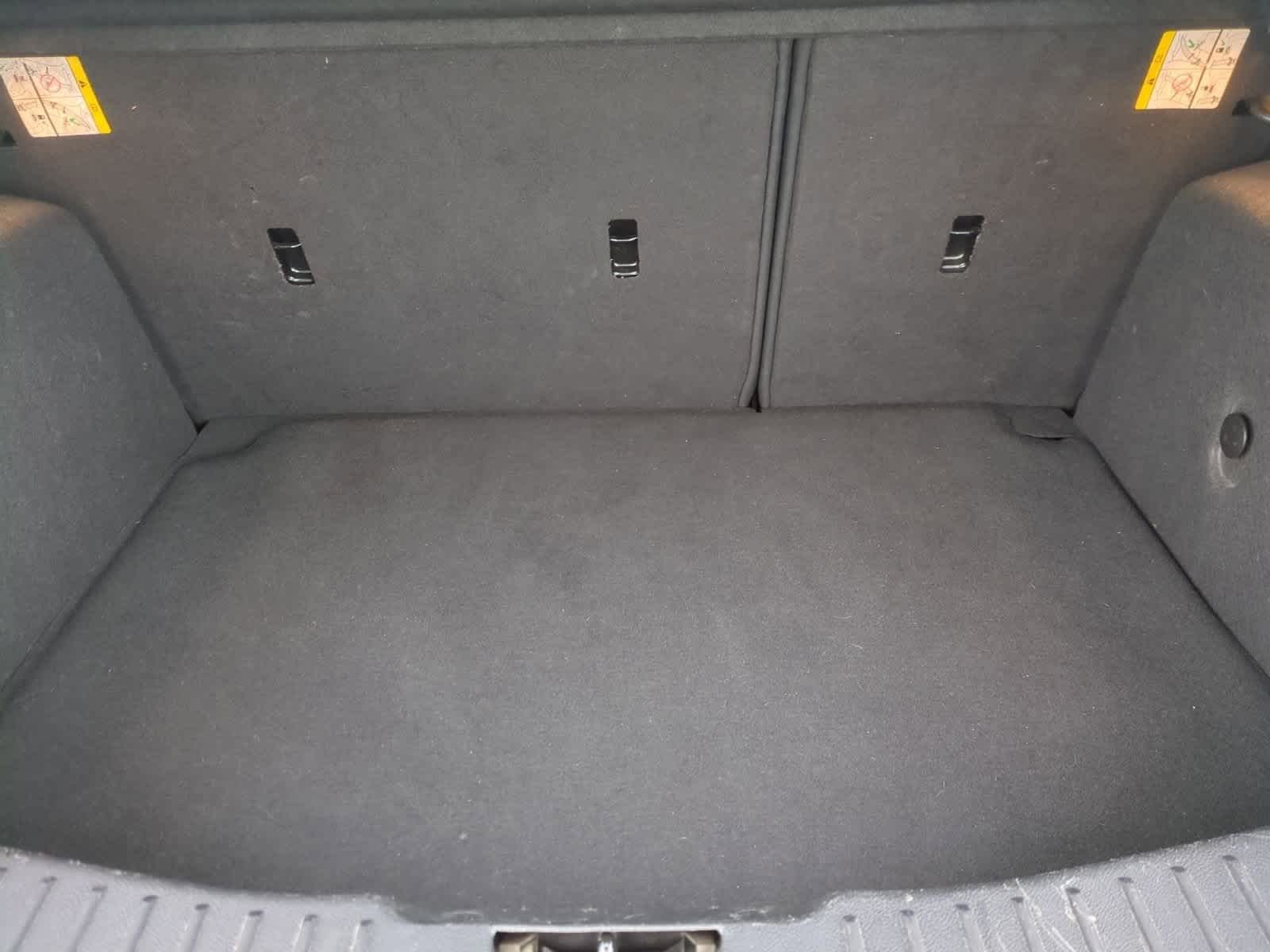 Thumbnail: 2013 Ford Focus - 33