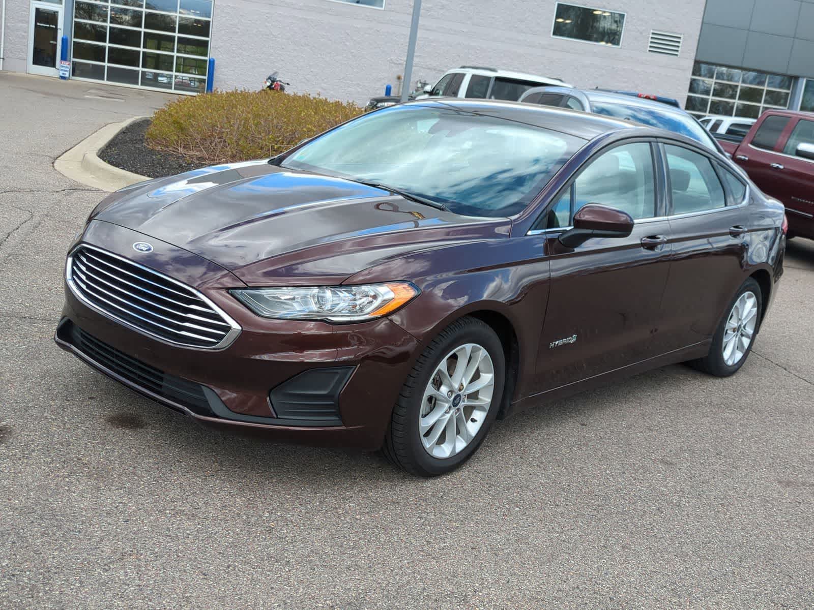 Thumbnail: 2019 Ford Fusion - 4