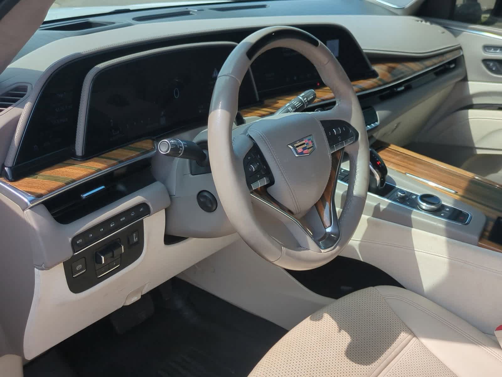 Thumbnail: 2021 Cadillac Escalade - 10