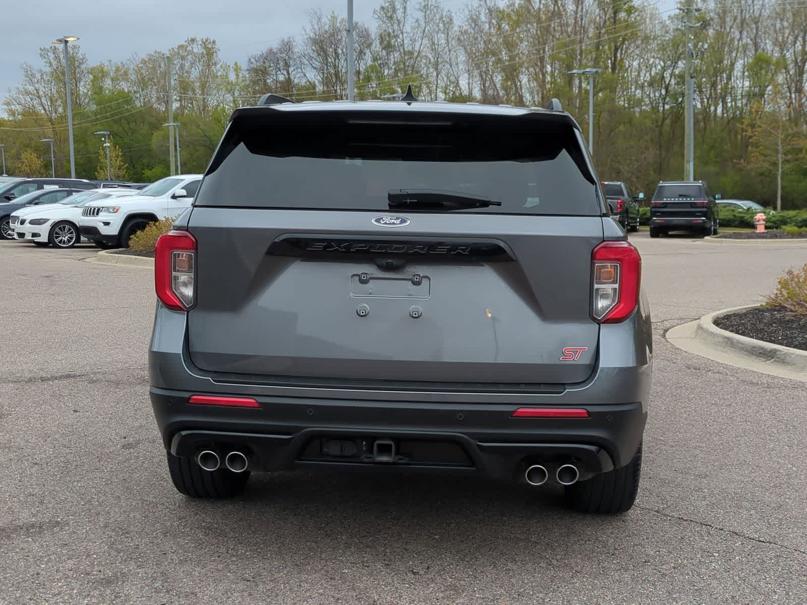 Thumbnail: 2023 Ford Explorer - 7