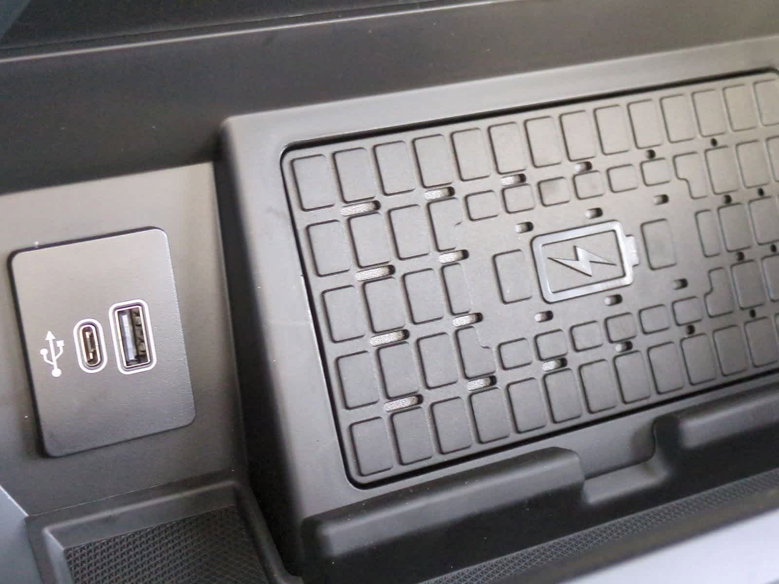 Thumbnail: 2025 Ford F-150 - 32