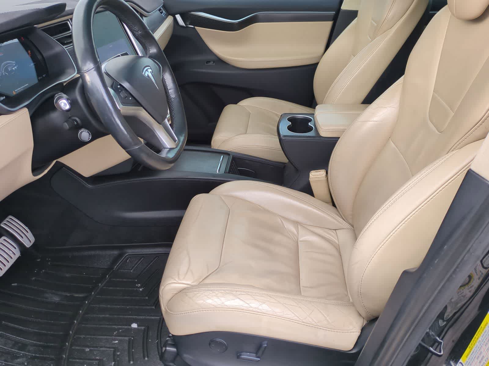 Thumbnail: 2017 Tesla Model X - 16