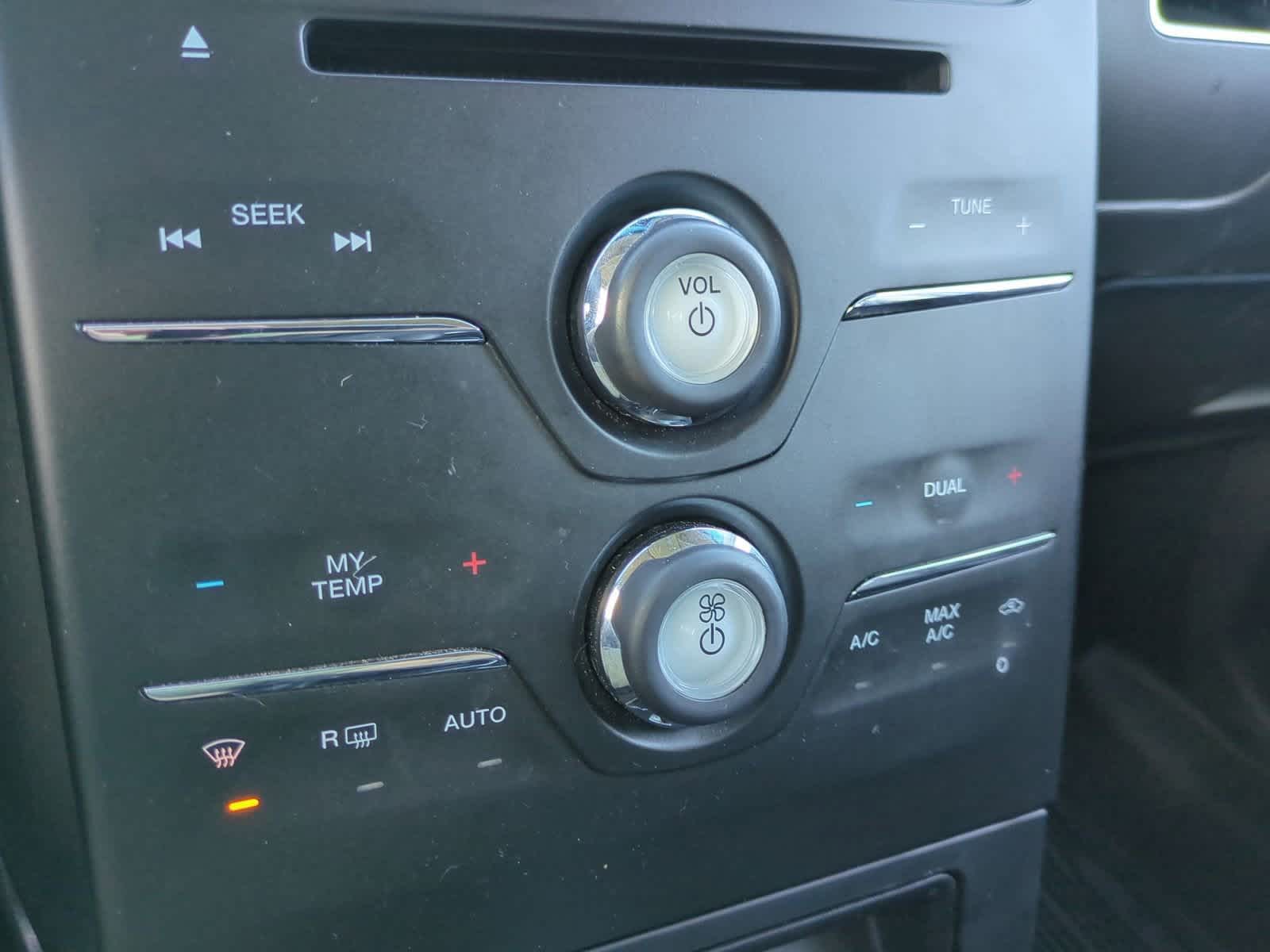 Thumbnail: 2019 Ford Flex - 27