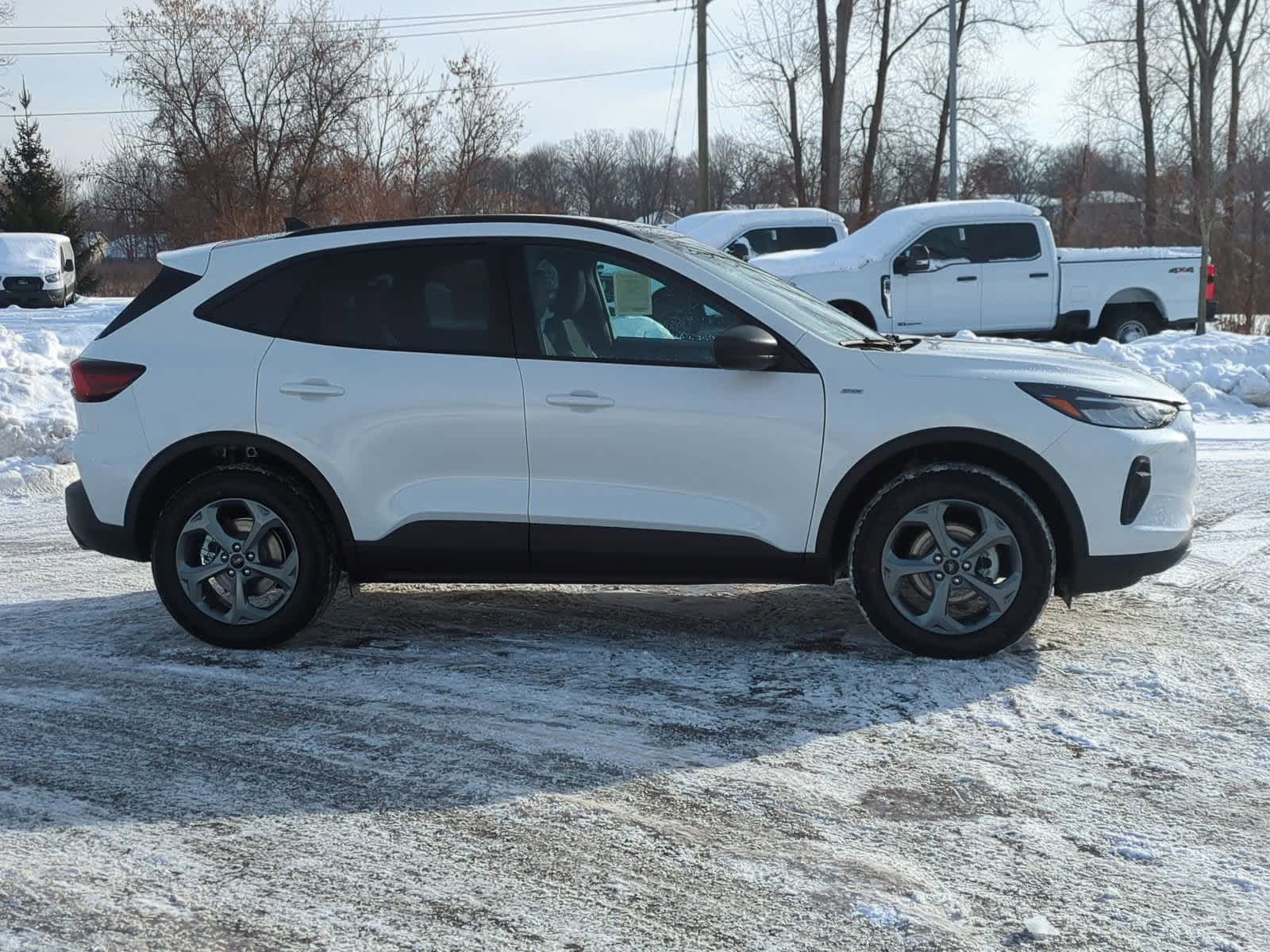 Thumbnail: 2026 Ford Escape - 9