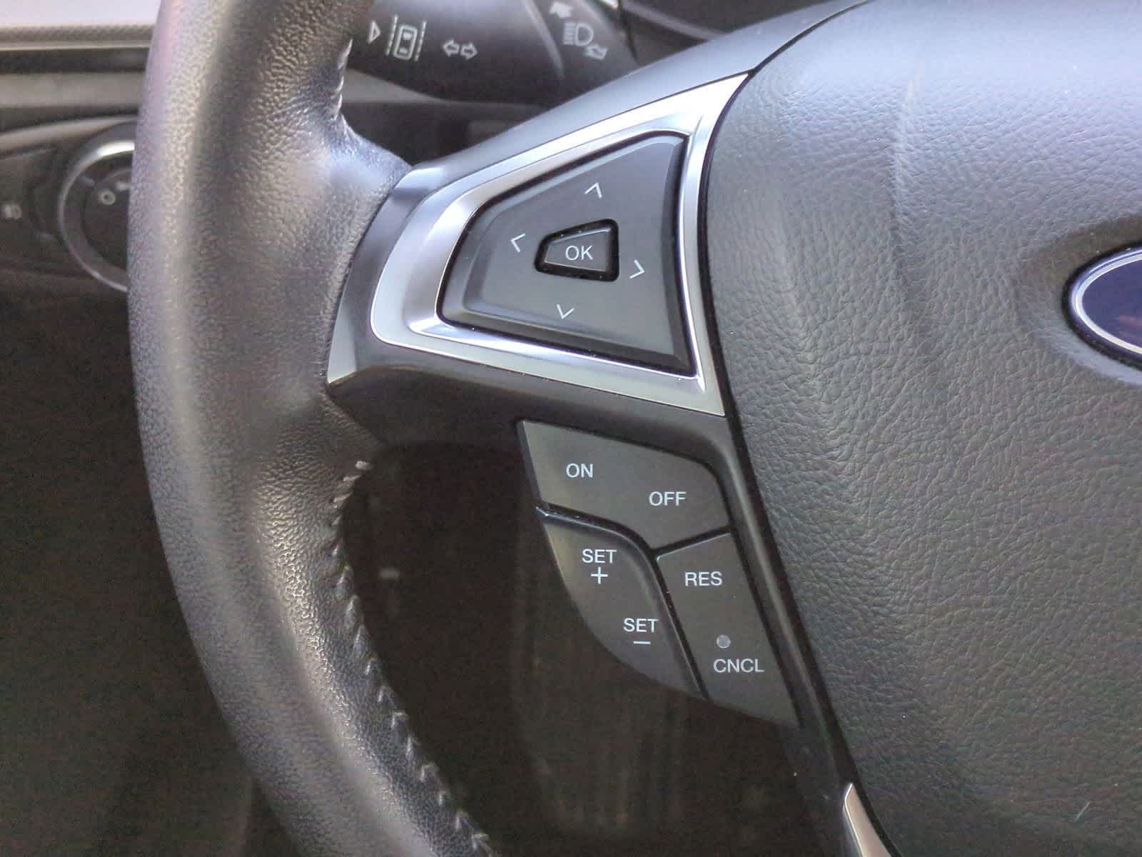 Thumbnail: 2020 Ford Fusion - 23