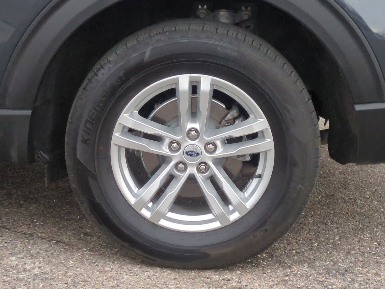 Thumbnail: 2023 Ford Explorer - 14