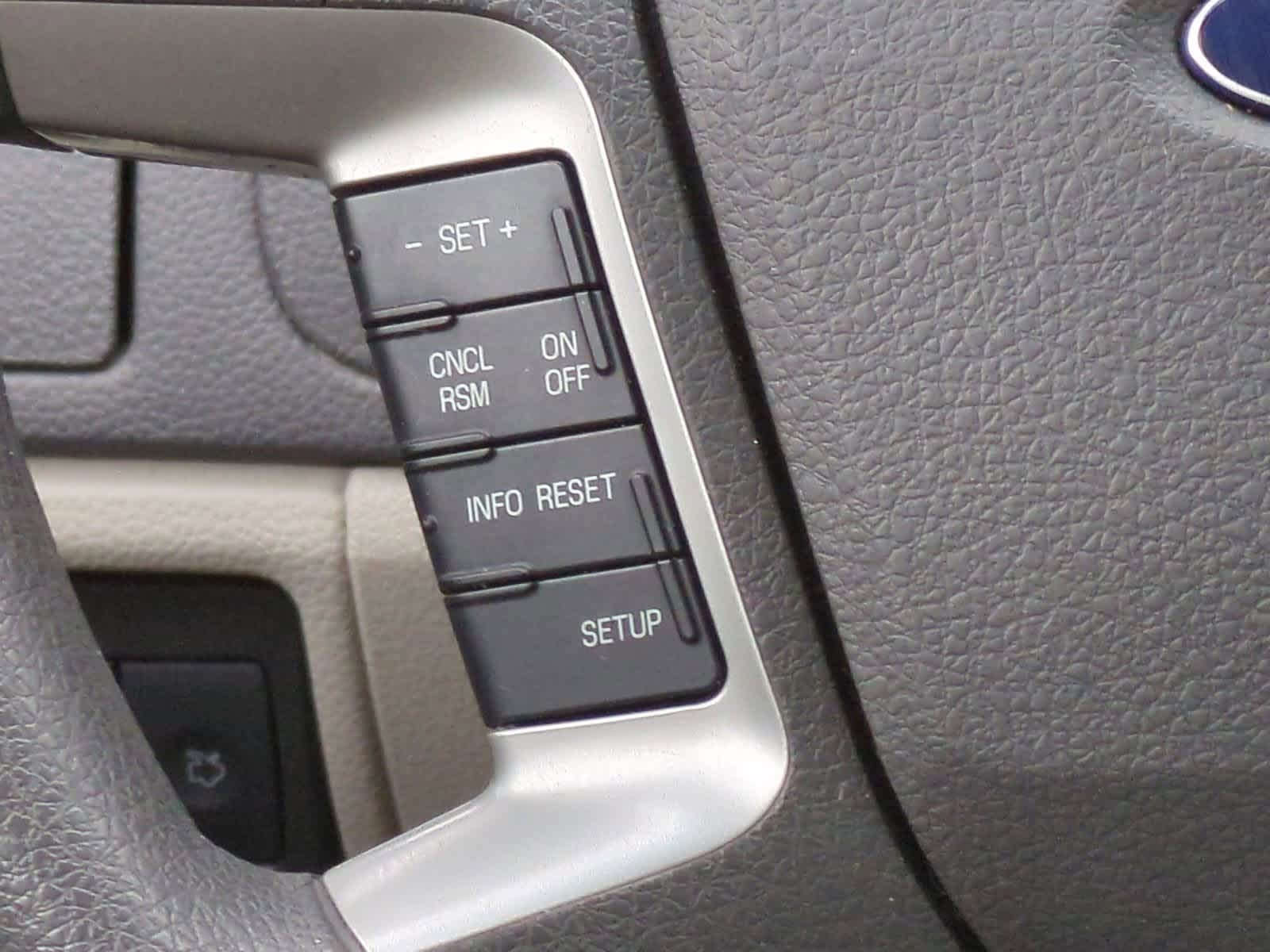 Thumbnail: 2012 Ford Fusion - 22