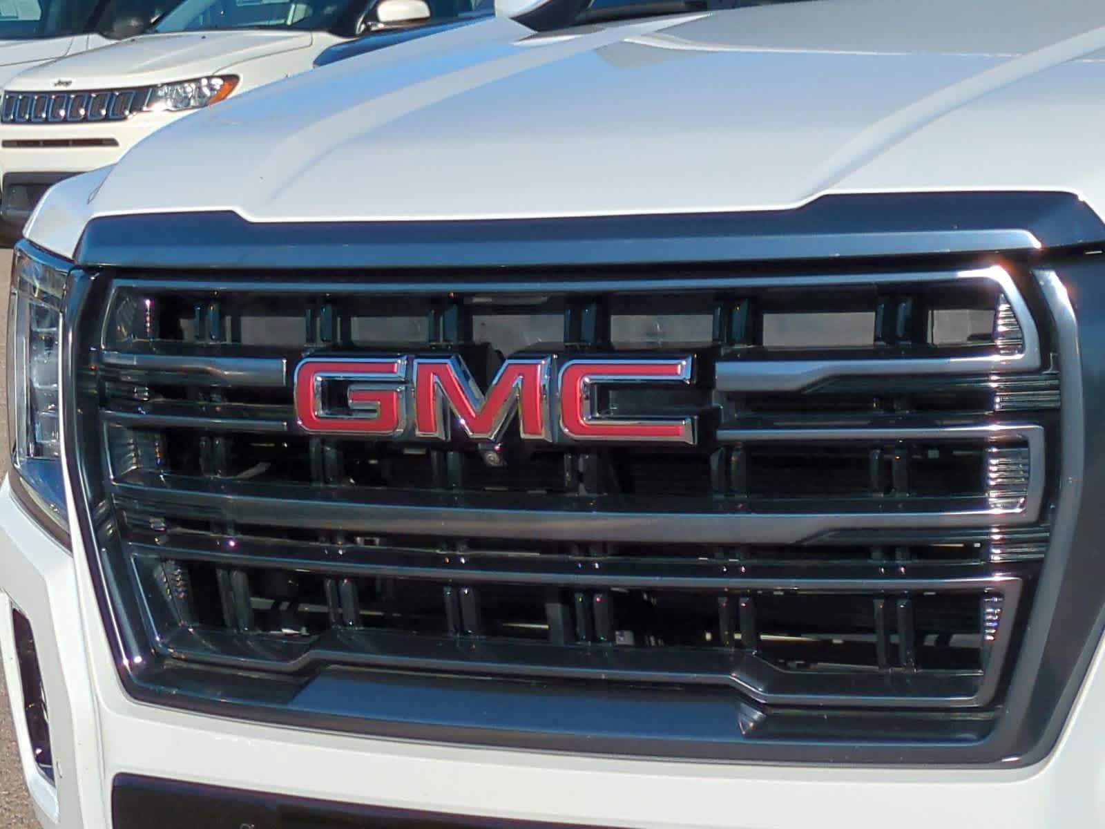 Thumbnail: 2023 GMC Yukon - 12