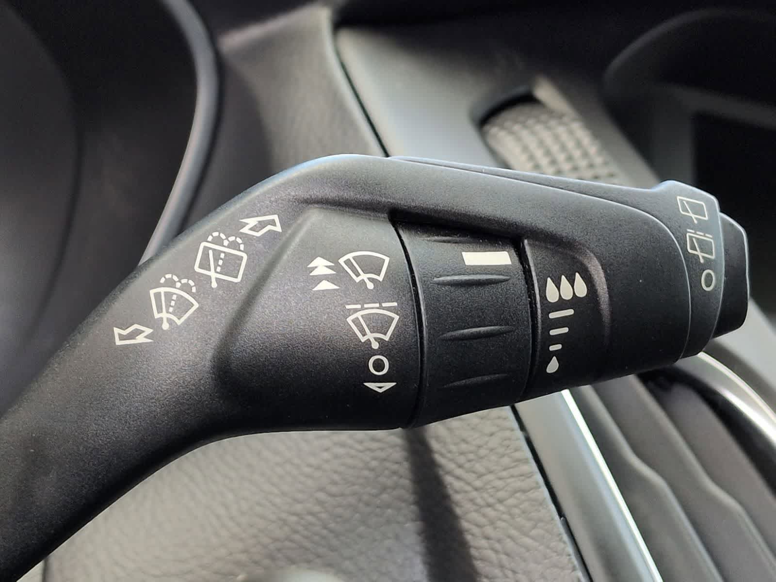 Thumbnail: 2018 Ford Focus - 26