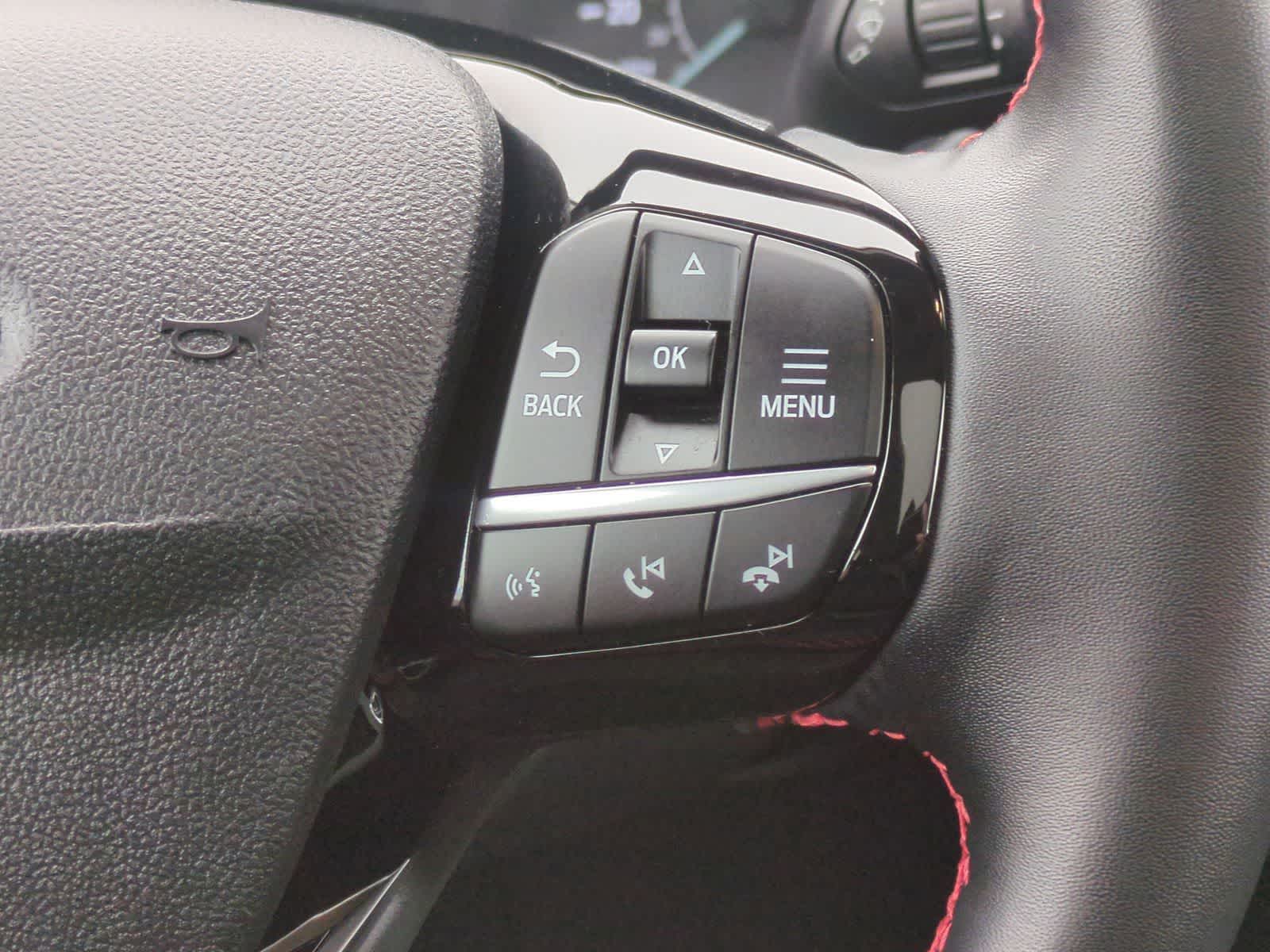 Thumbnail: 2022 Ford Escape - 26